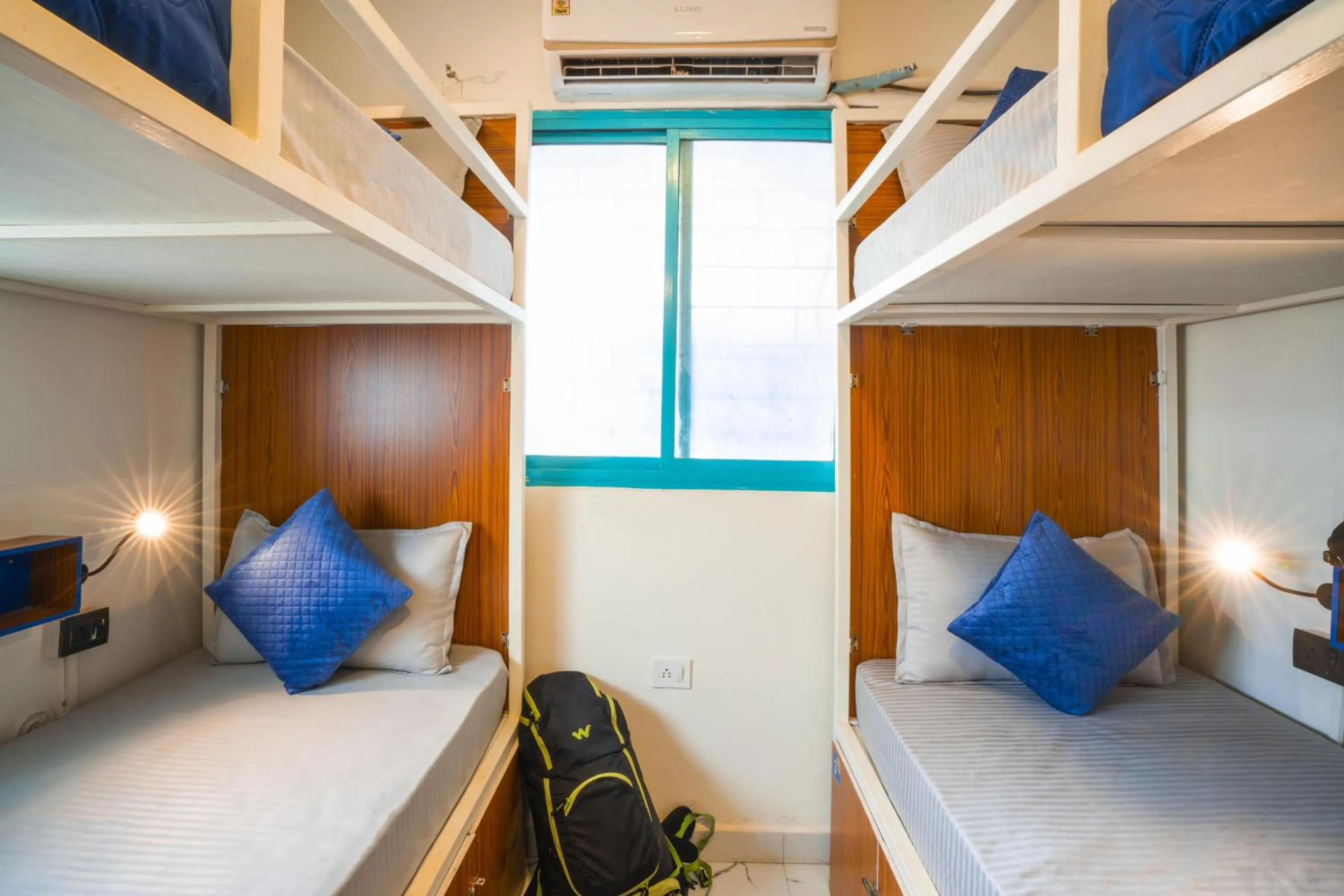 Bed in Shalom Backpackers Anjuna Goa