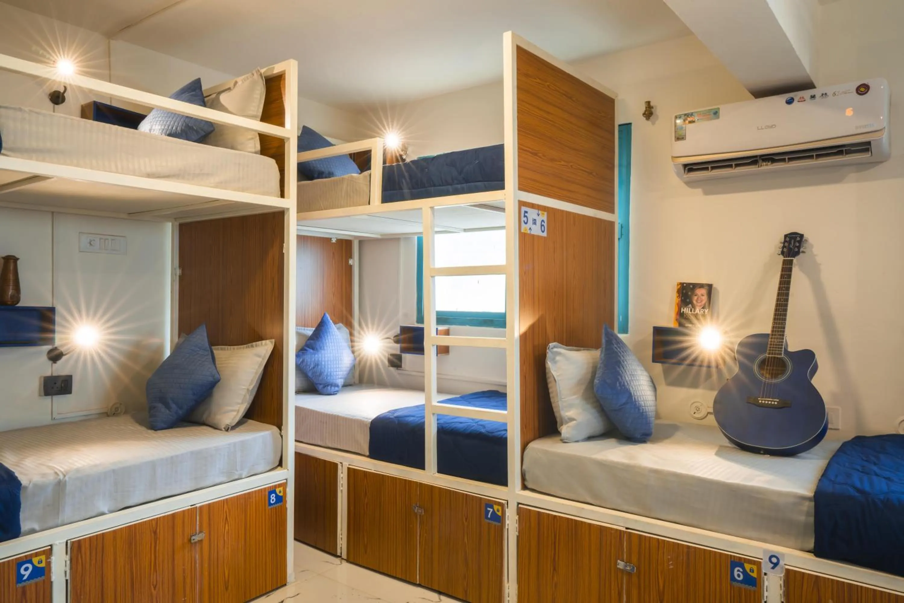 Bed in Shalom Backpackers Anjuna Goa