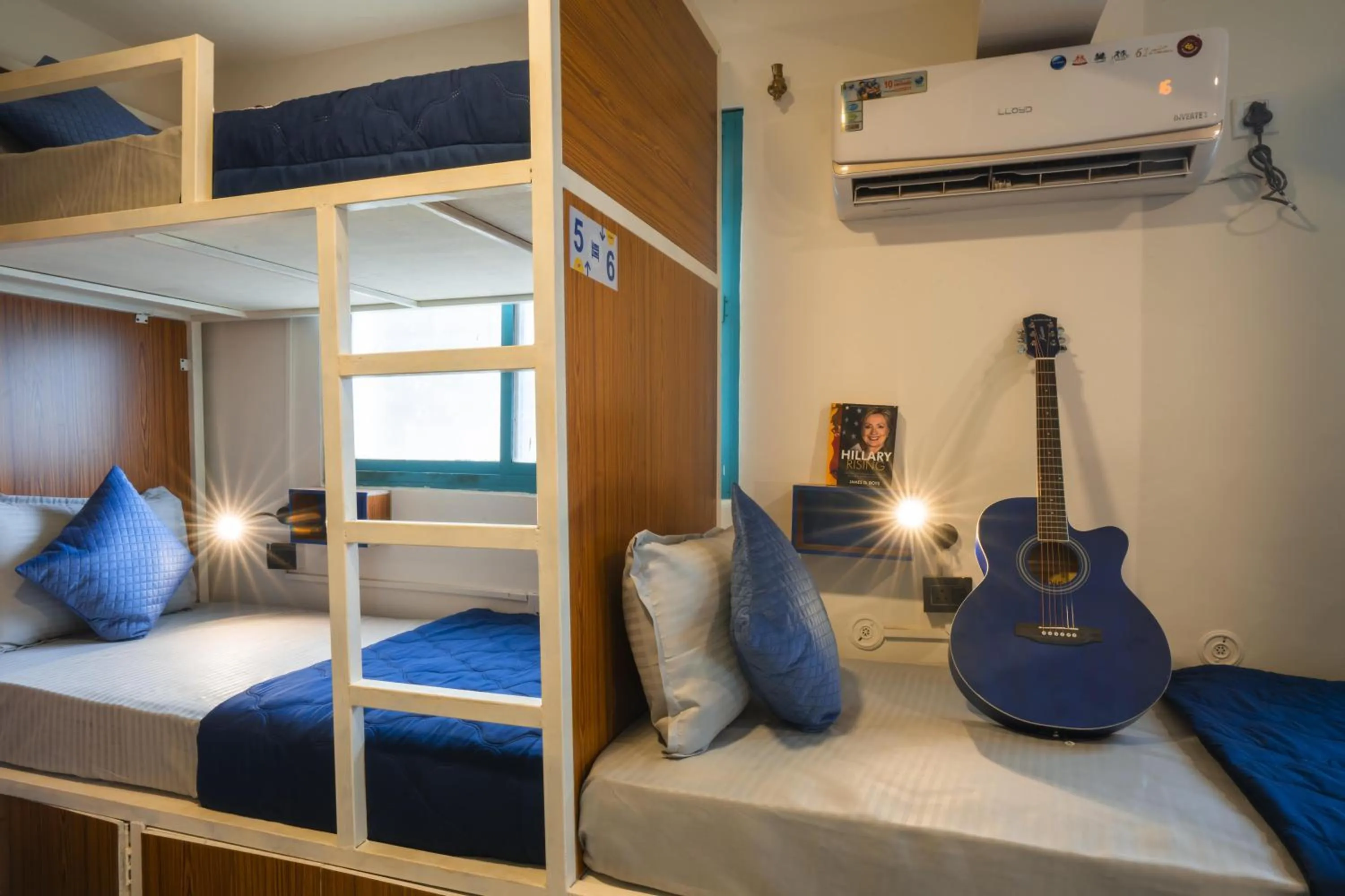 Bed in Shalom Backpackers Anjuna Goa