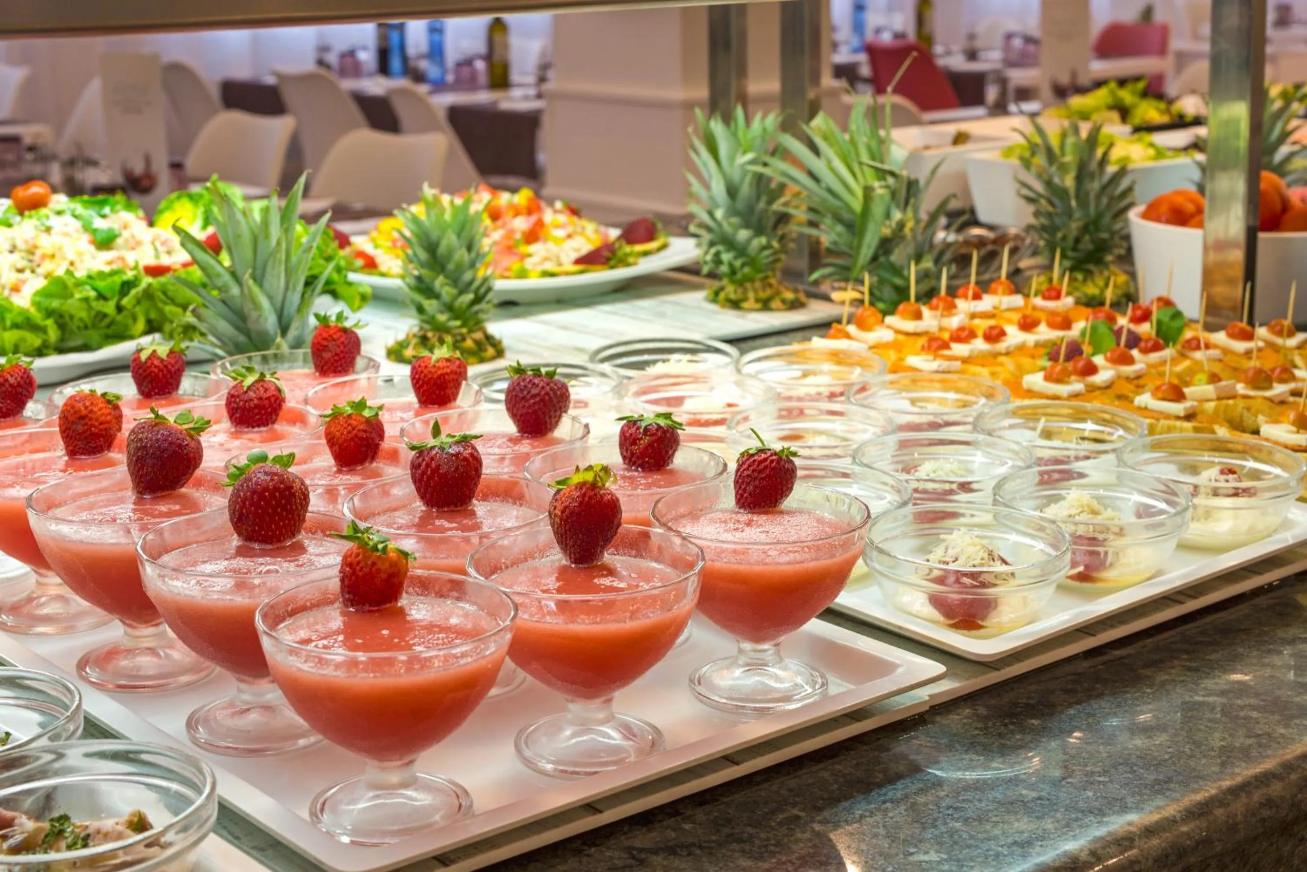 Restaurant/places to eat in Sumus Hotel Monteplaya & SPA 4Sup - Adults Only