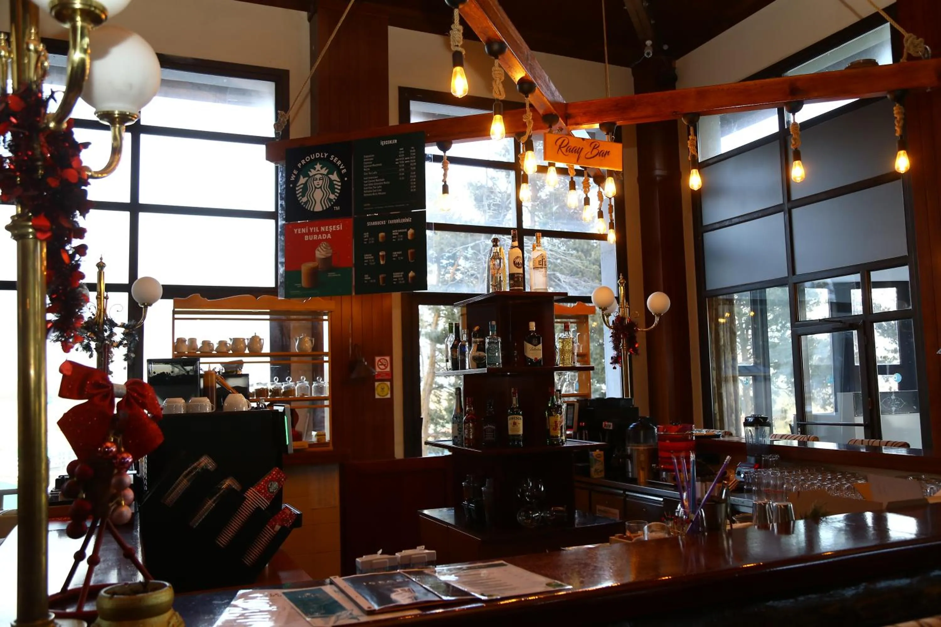 Lounge or bar in Duja Chalet Ski Center