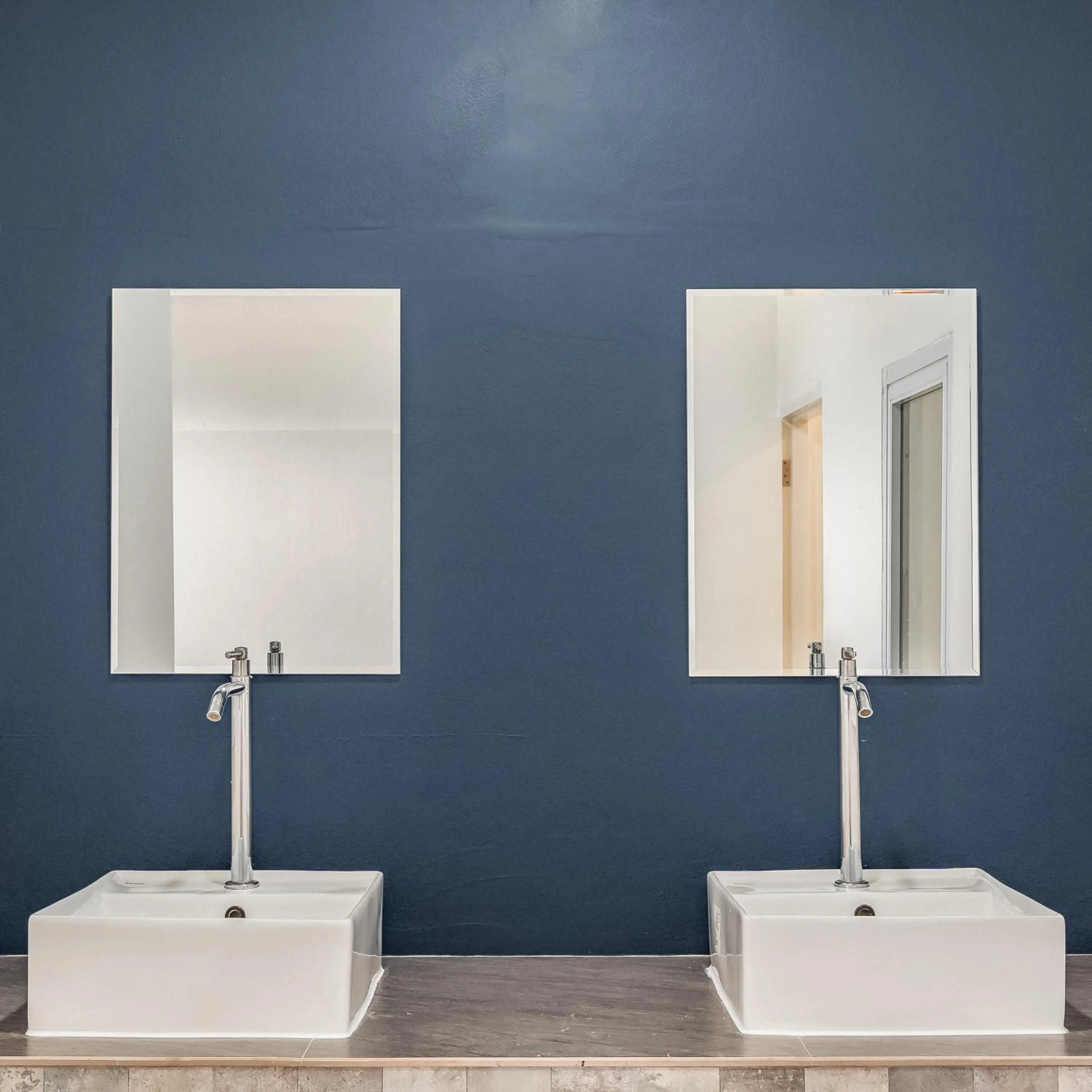 Bathroom in Shapel Hostel and Cafe