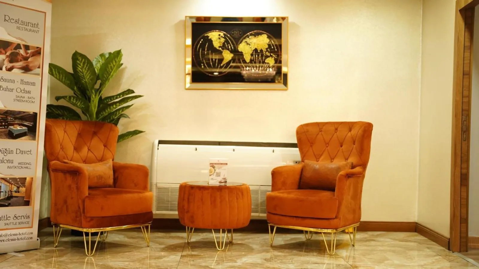 Seating area in El Emin İstanbul Hotel