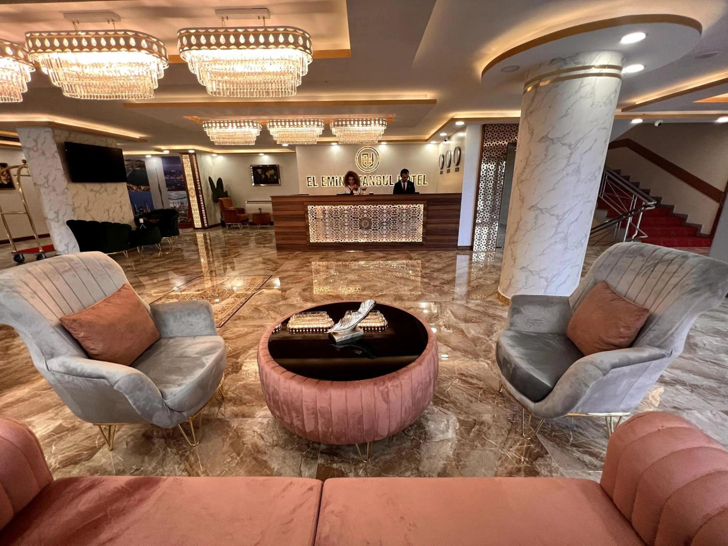 Seating area in El Emin İstanbul Hotel