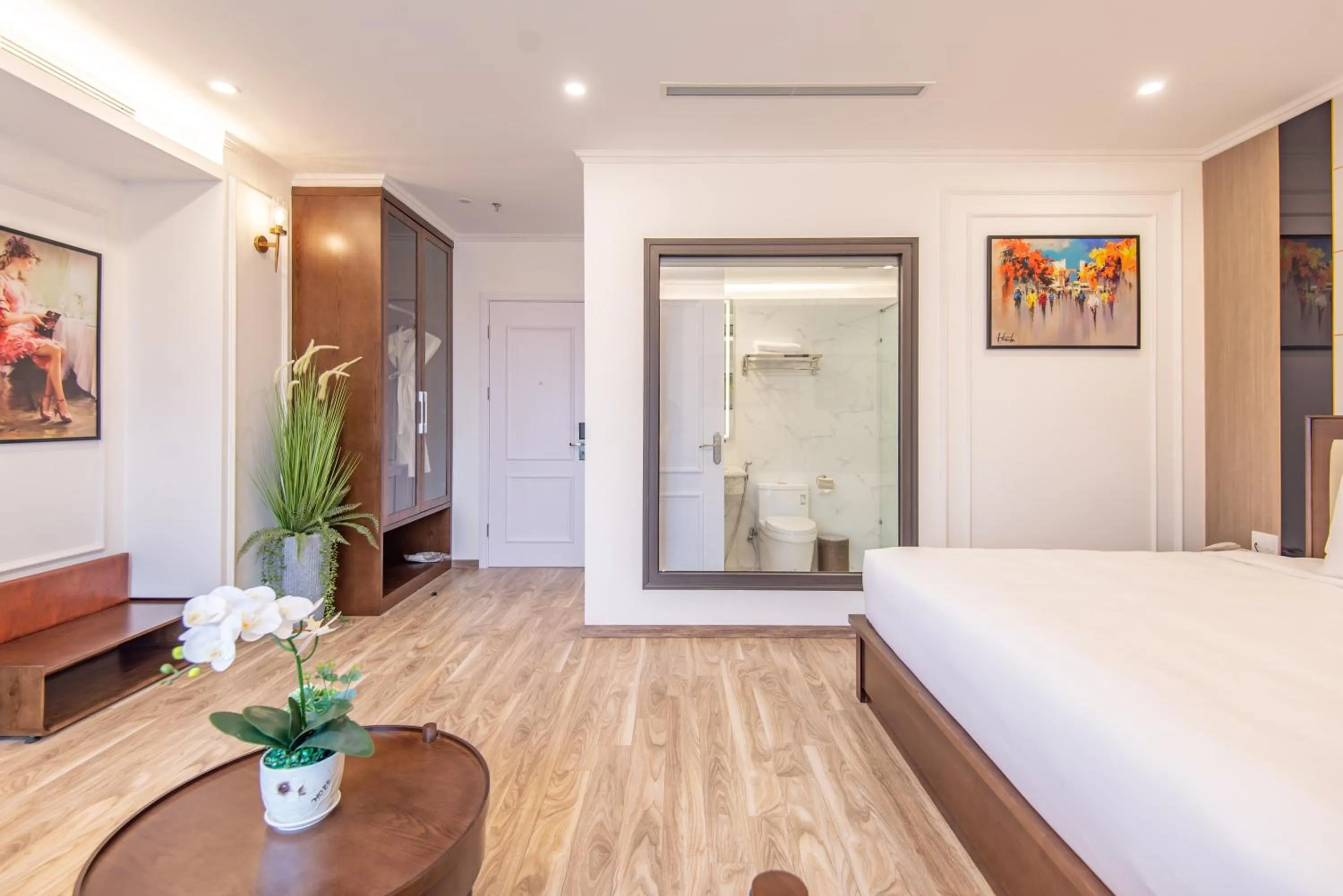 Bed in Reyna Luxury Hotel