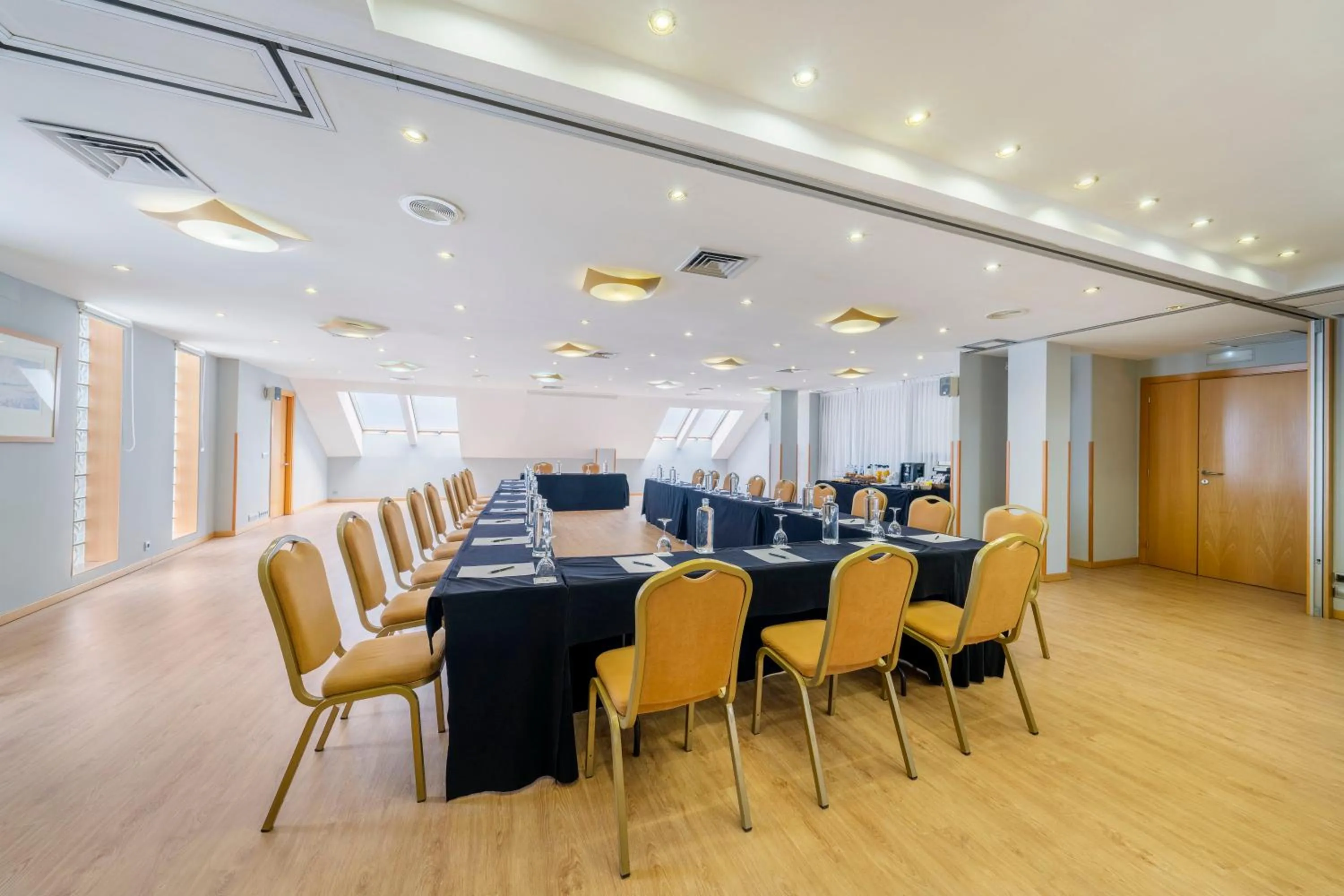 Meeting/conference room in Eurostars Rey Alfonso X
