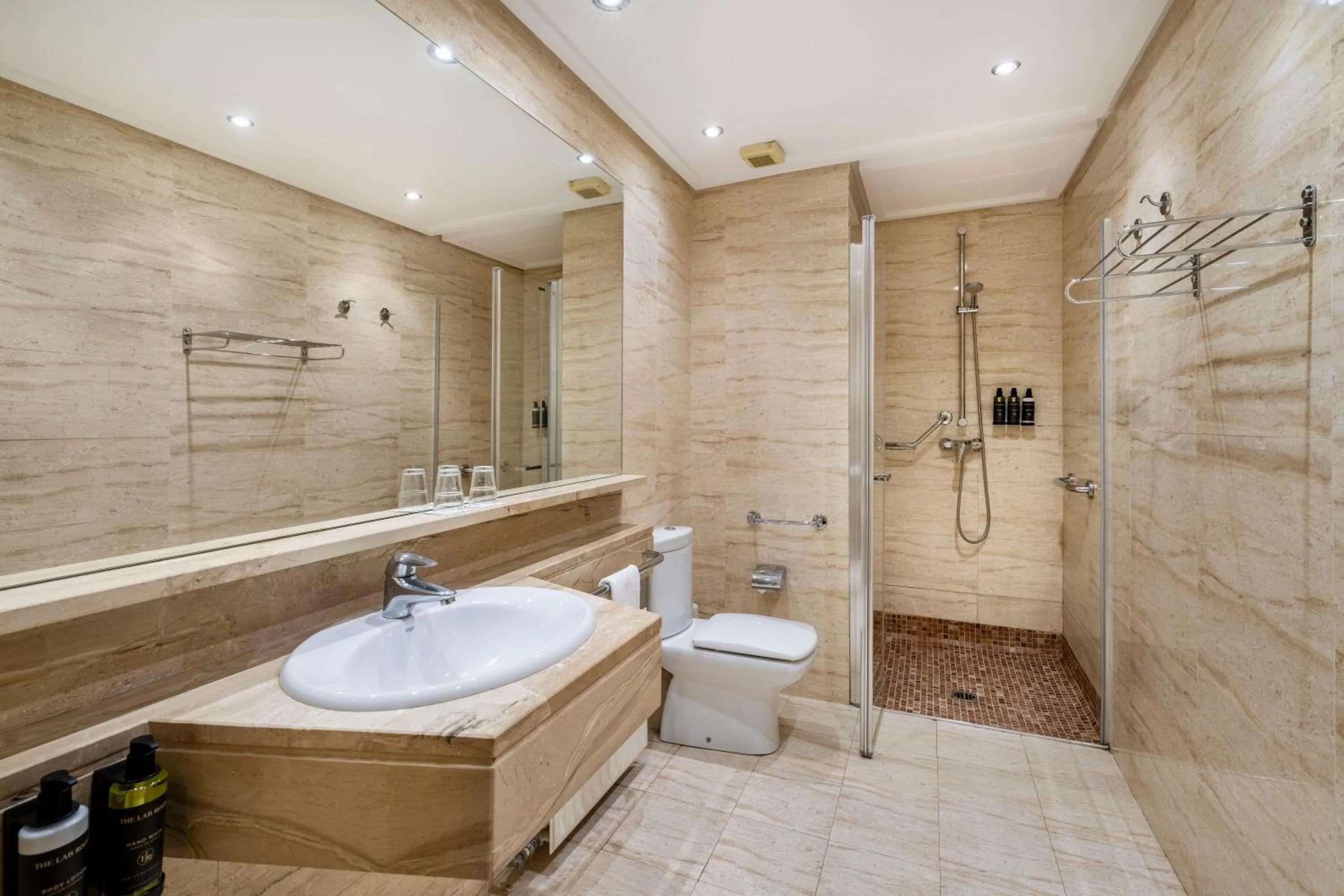 Bathroom in Eurostars Rey Alfonso X