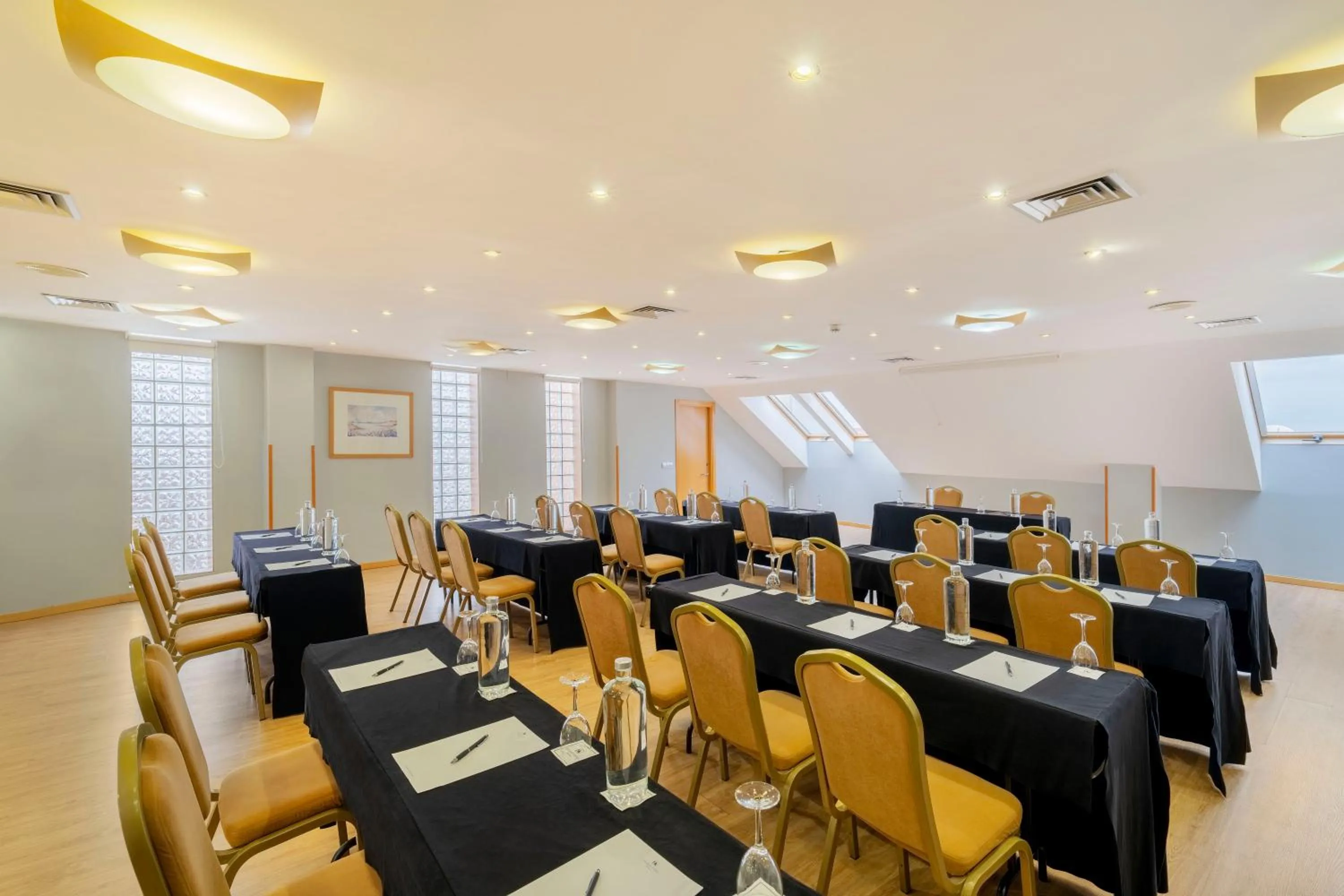 Meeting/conference room in Eurostars Rey Alfonso X