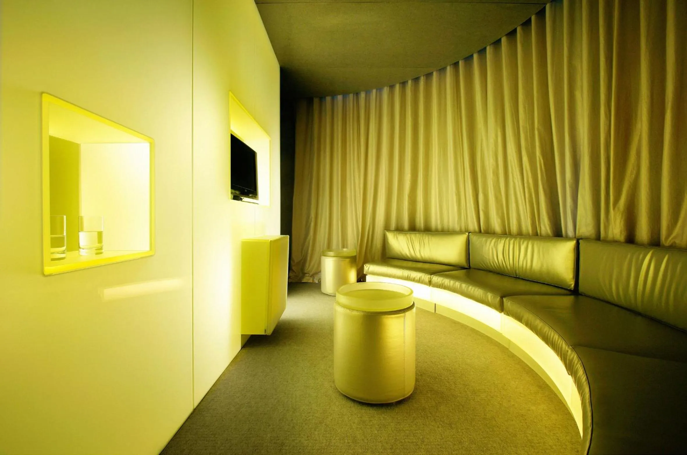 Decorative detail in Hotel Puerta America