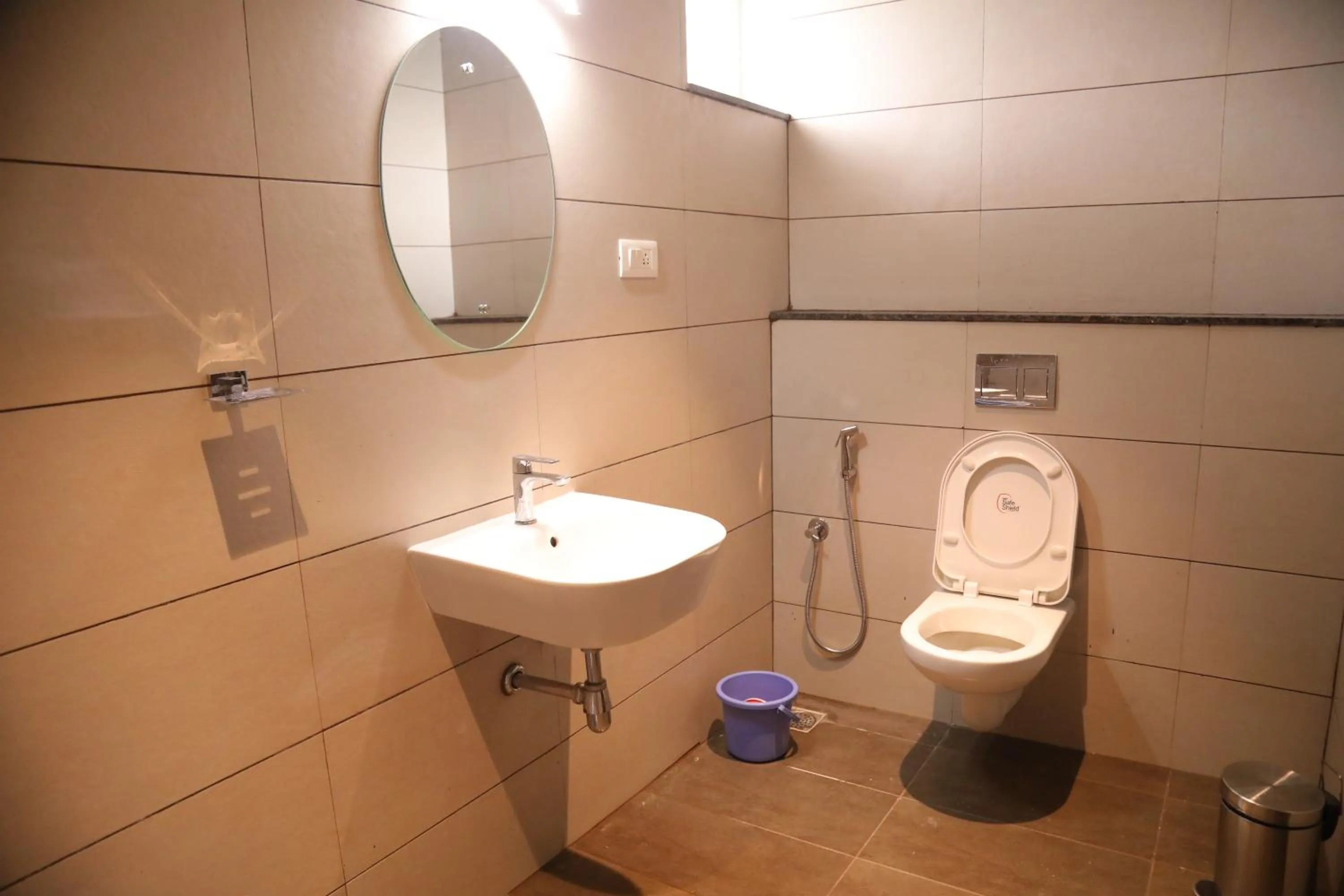 Toilet in Royal Indraprastha The Hotel