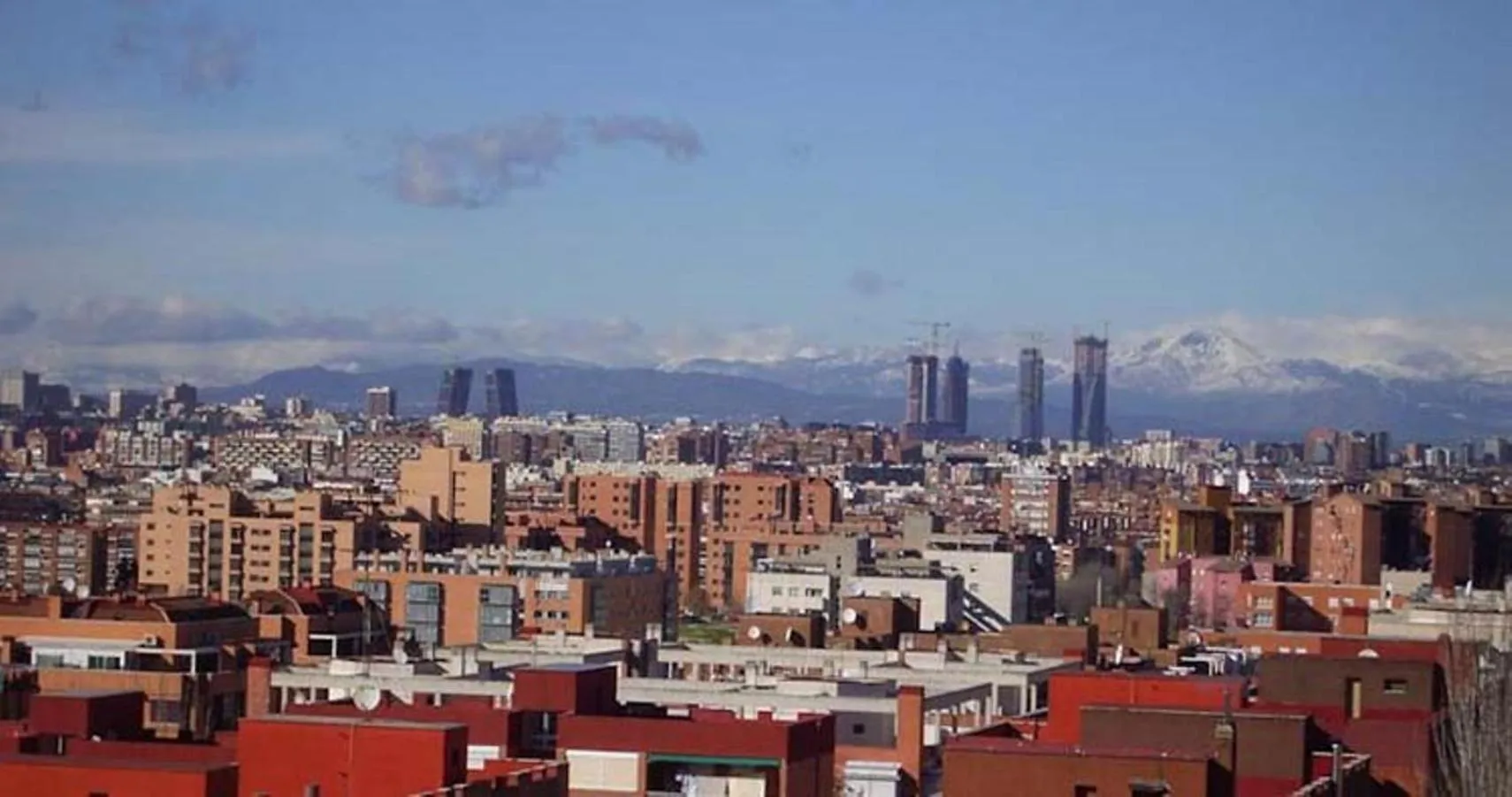 City view in Porcel Torre Garden