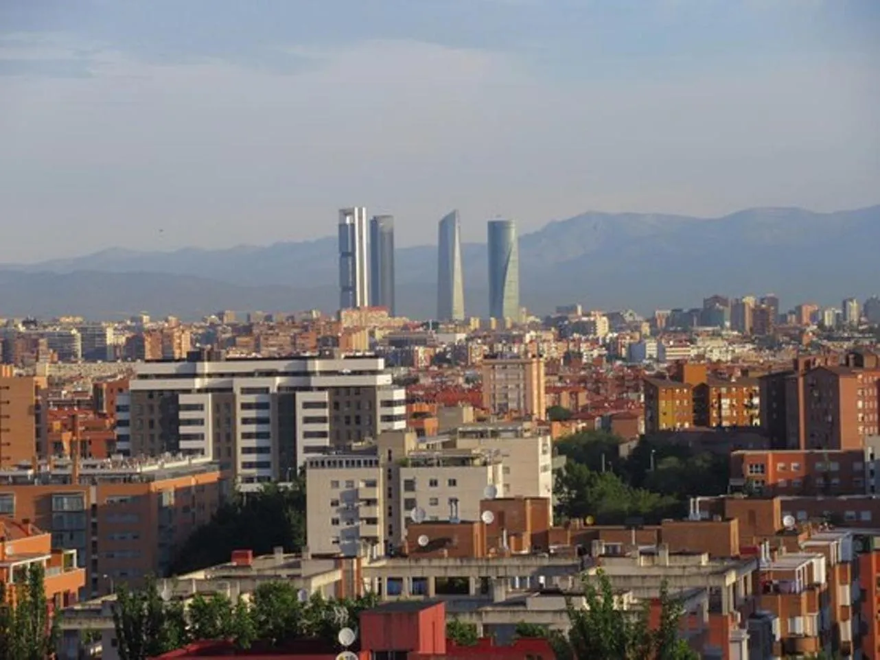 City view in Porcel Torre Garden