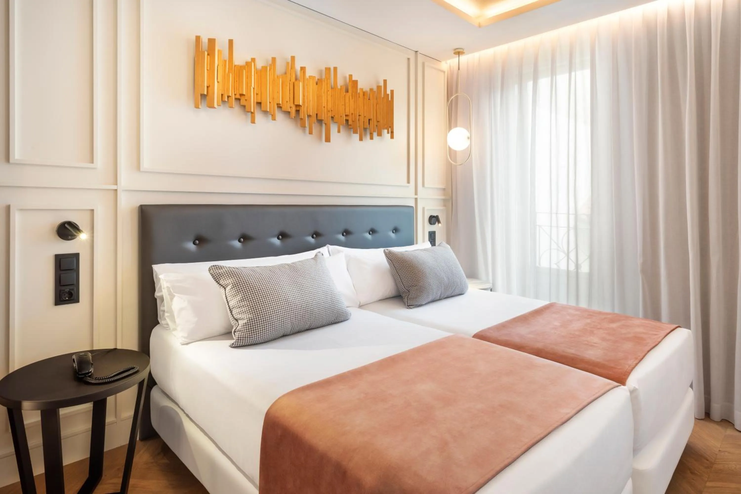 Bed in Catalonia Goya