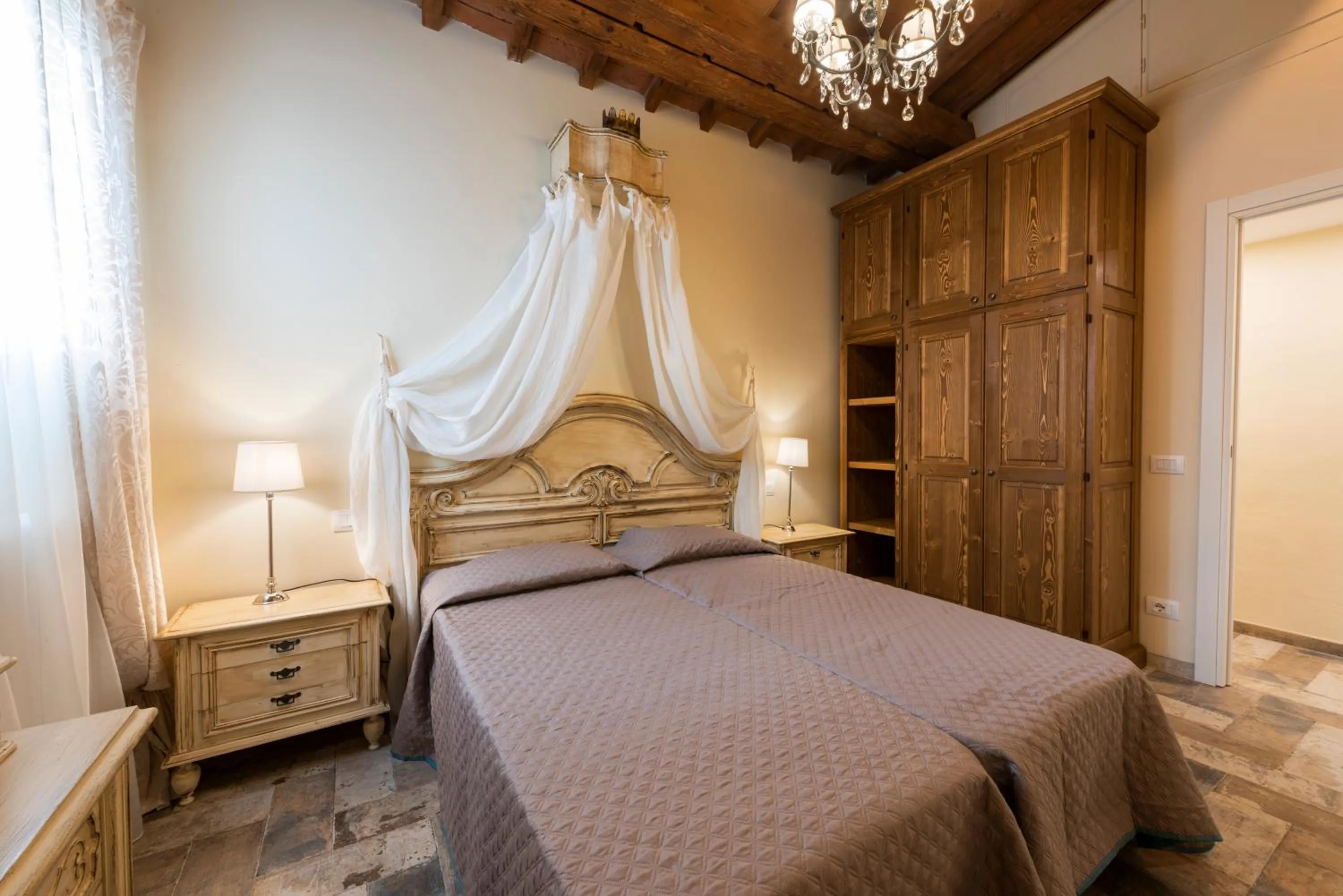 Bed in Casa Griselda by Mmega