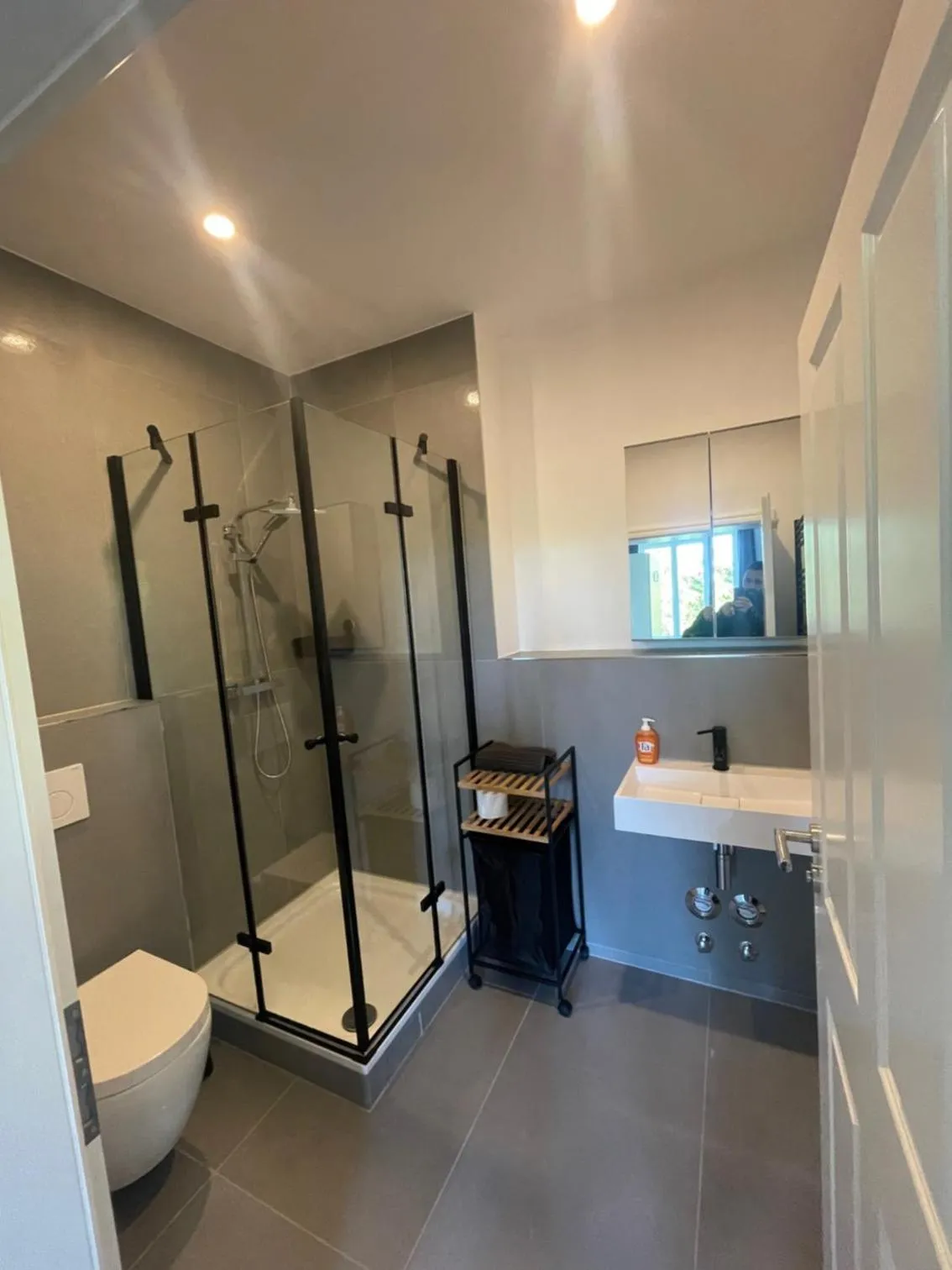 Shower in Ahoi Hostel