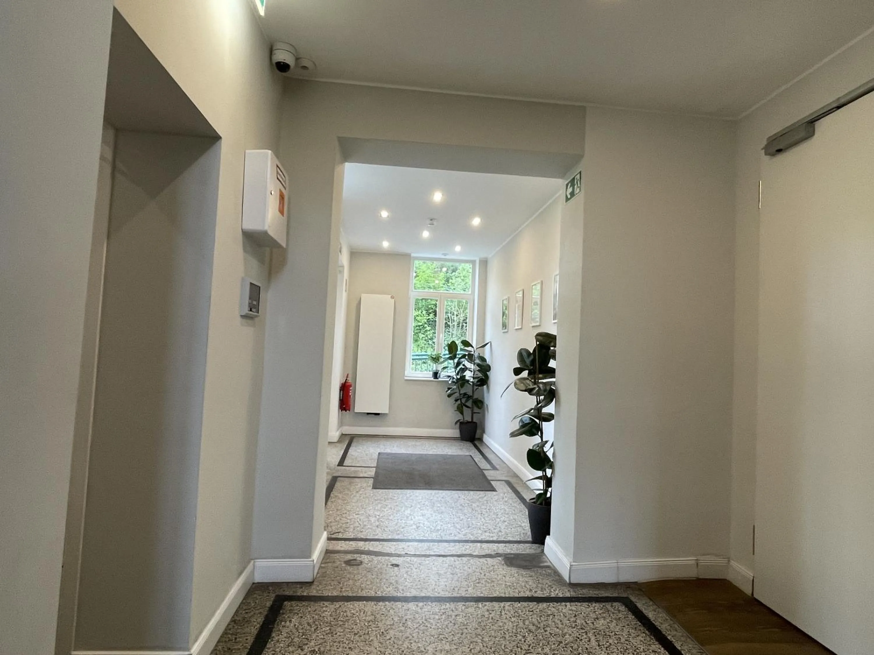 Facade/entrance in Ahoi Hostel