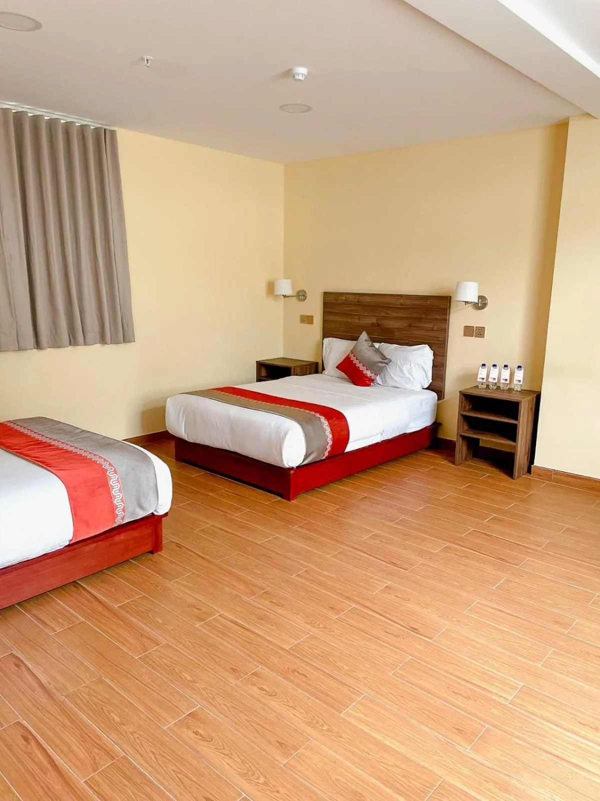 Bed in SM HOTEL Plus