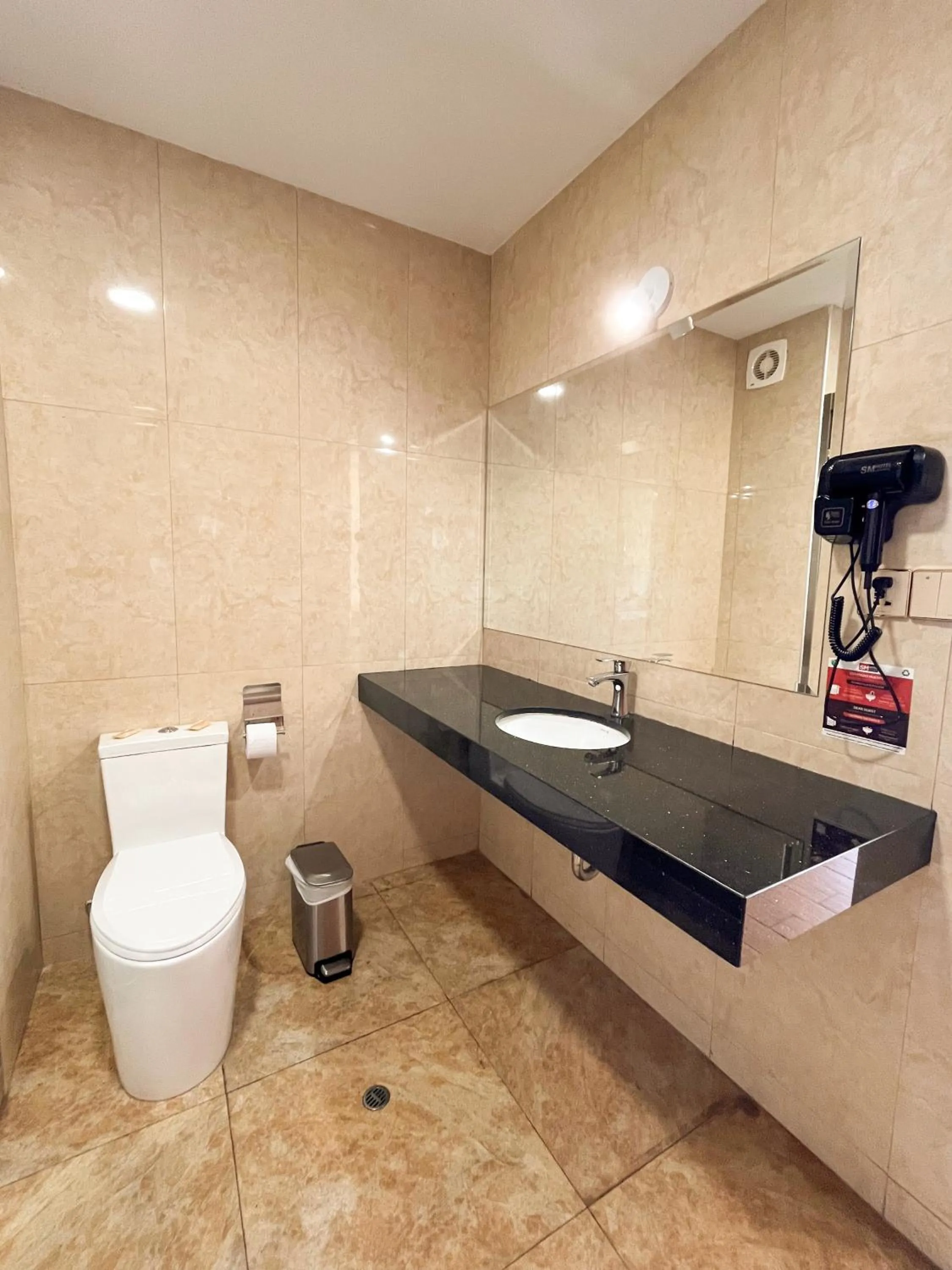 Bathroom in SM HOTEL Plus