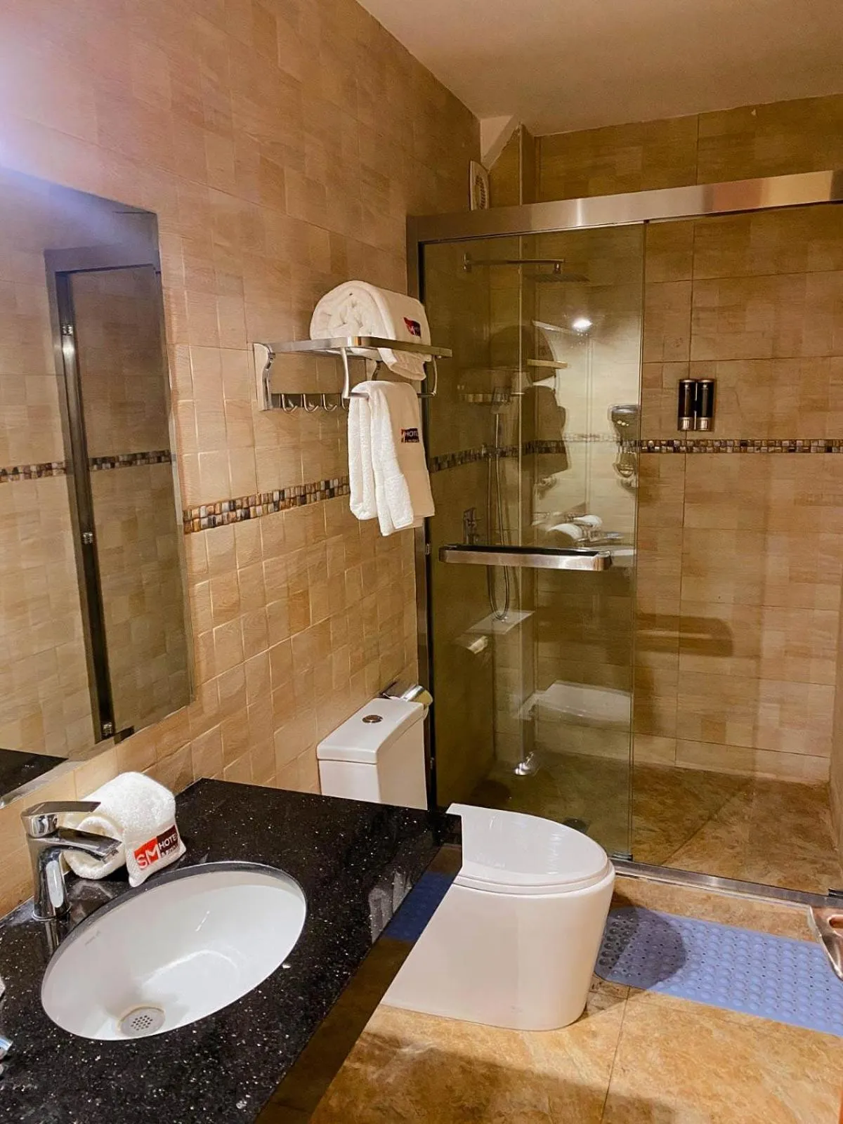 Shower in SM HOTEL Plus