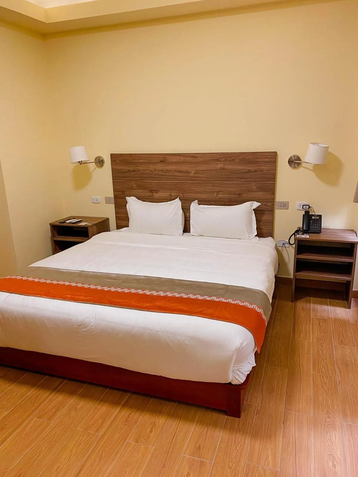 Bed in SM HOTEL Plus