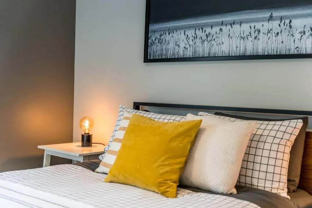 Bed in Initial- Soeur No15 - MSA