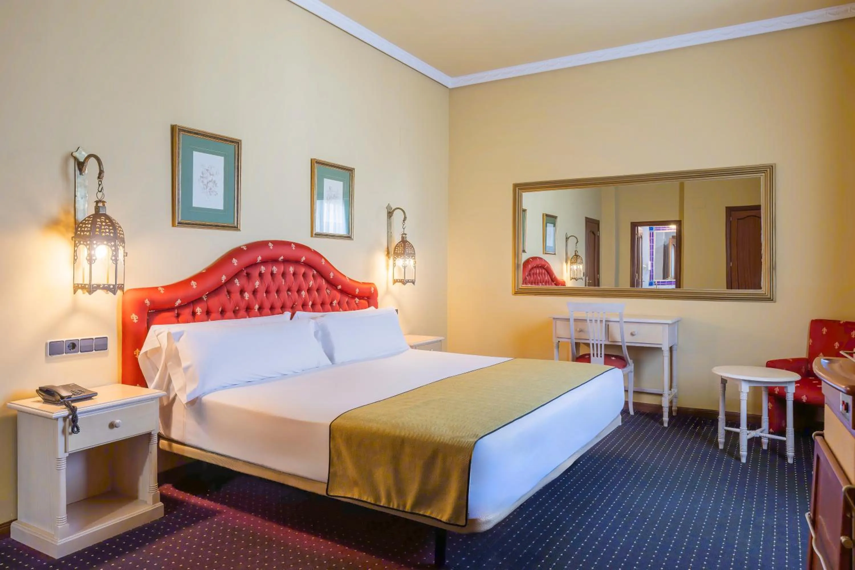 Bed in Moon Dreams El Cortijo