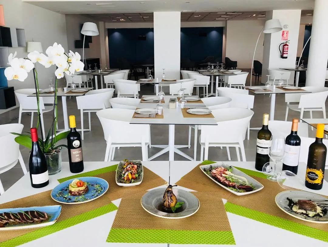 Restaurant/places to eat in Hotel Agaró