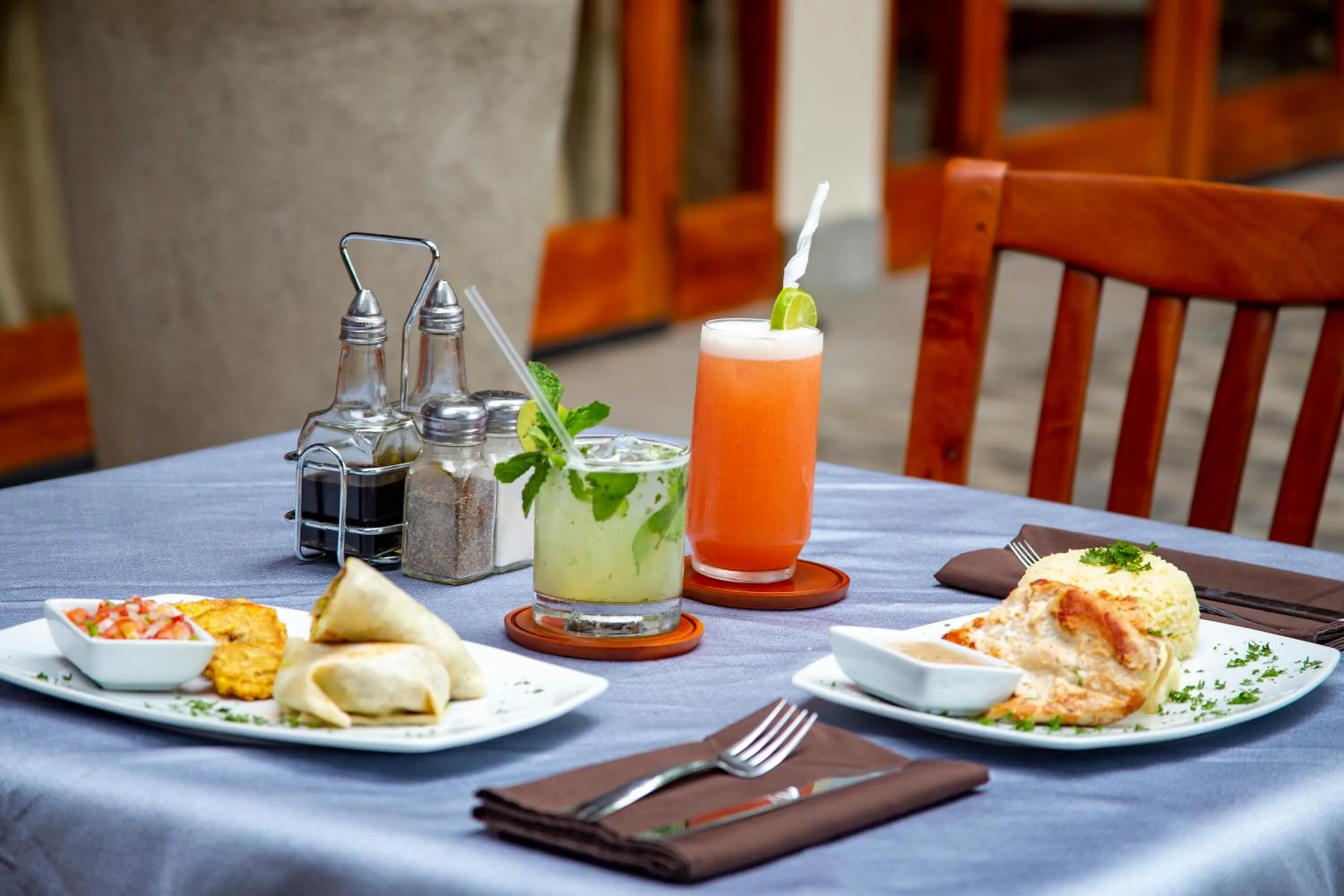 Food and drinks in El Guayacán