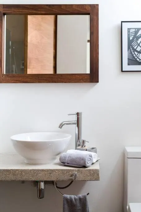 Neem 21 NILAY, Elegant Apartment 10 min from the Beach