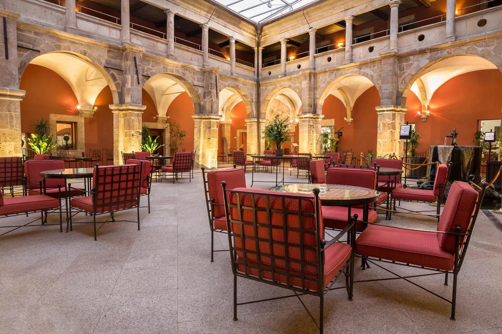 Lounge or bar in Izan Trujillo