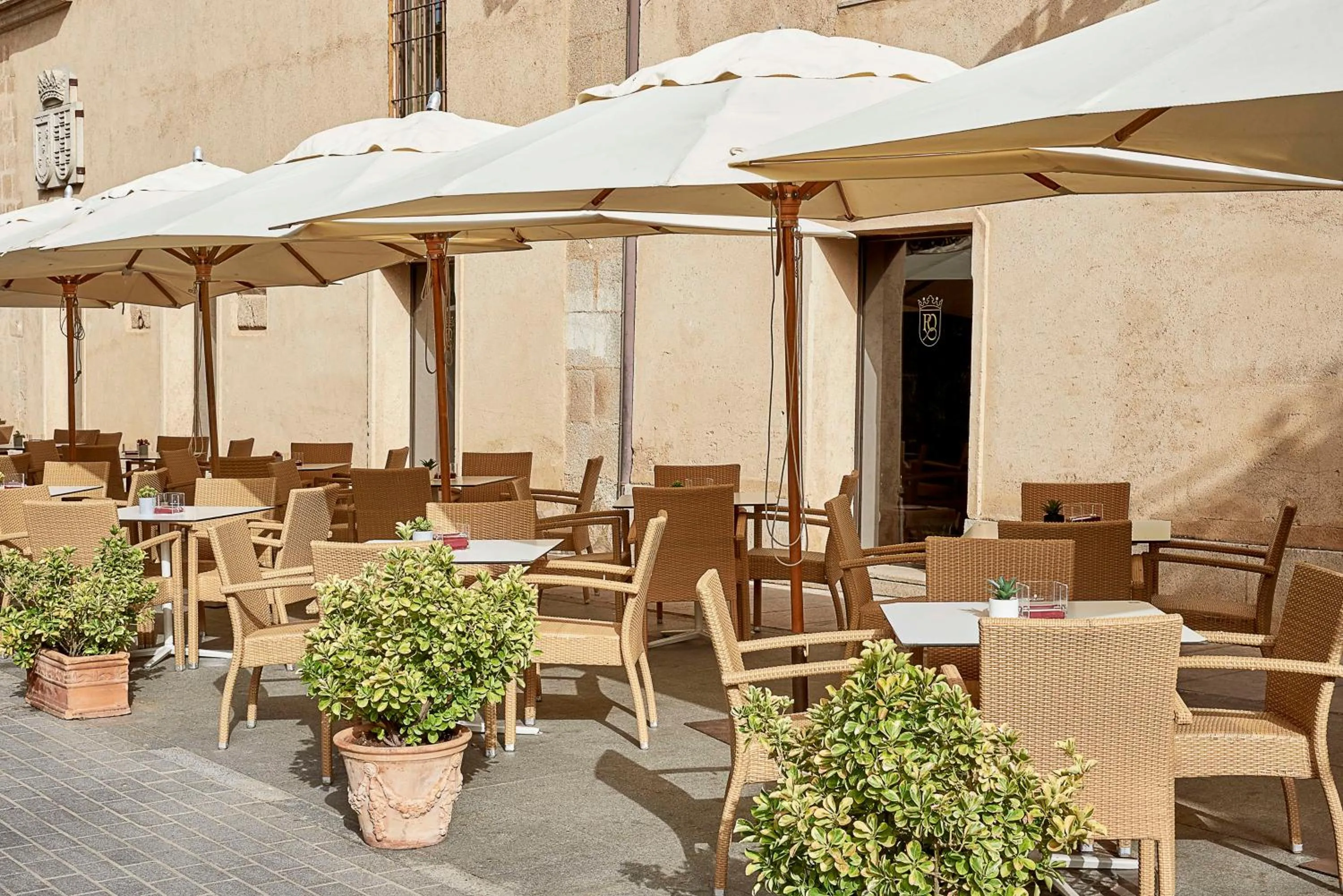 Balcony/Terrace in NH Collection Cáceres Palacio de Oquendo