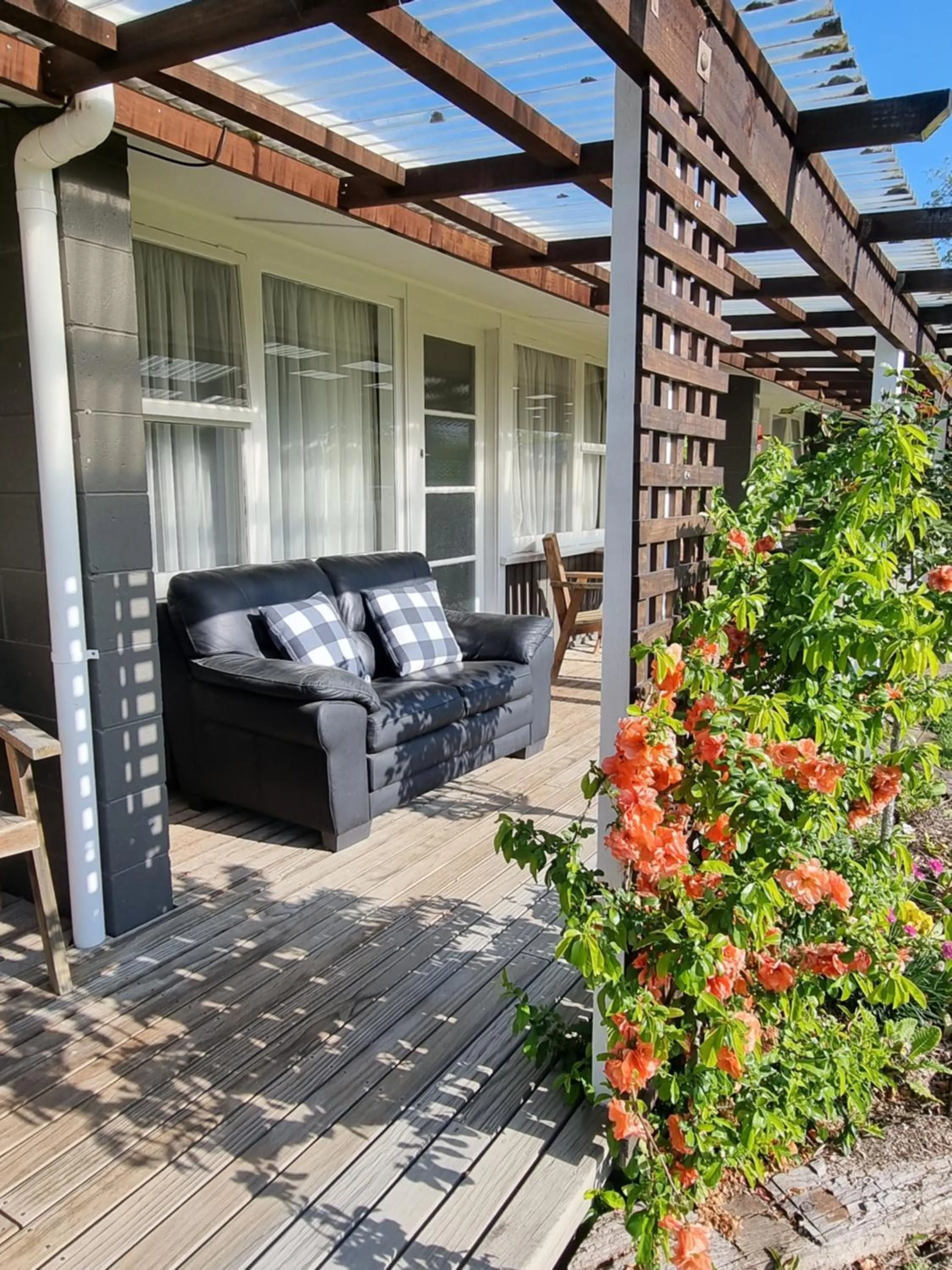 Garden in Cheviot Motels, Cabins and Camp