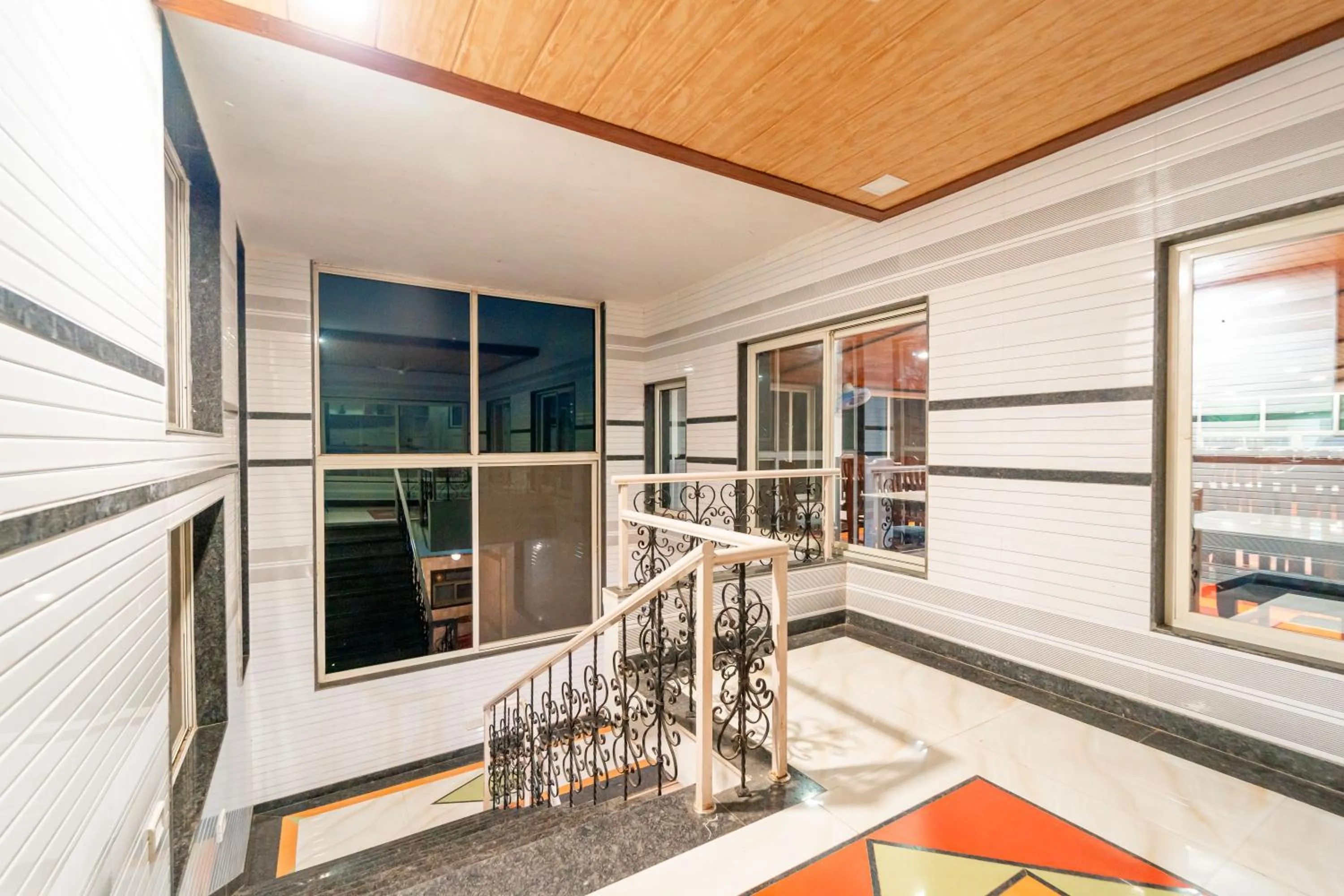 Lobby or reception in Treebo Raval Resort with Valley View