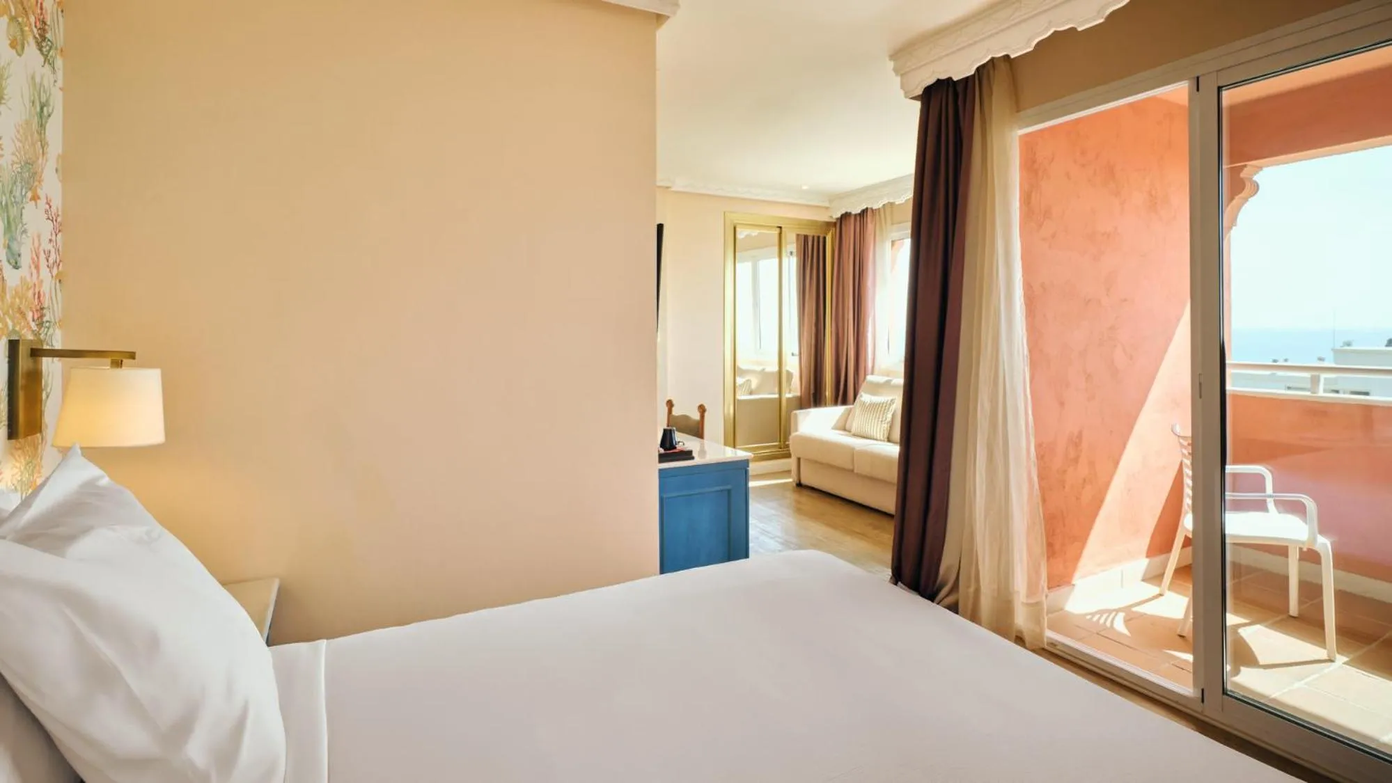 Bedroom, Bed in Fénix Torremolinos - Adults Only Recommended