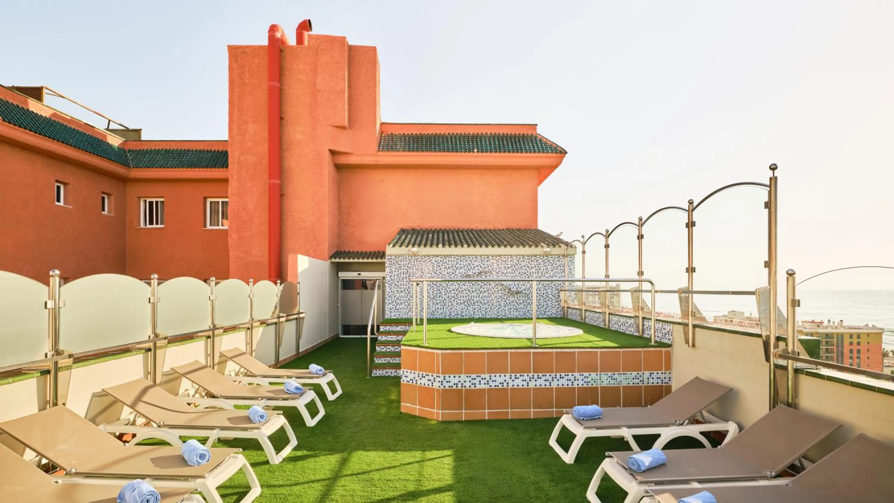 sunbed in Fénix Torremolinos - Adults Only Recommended