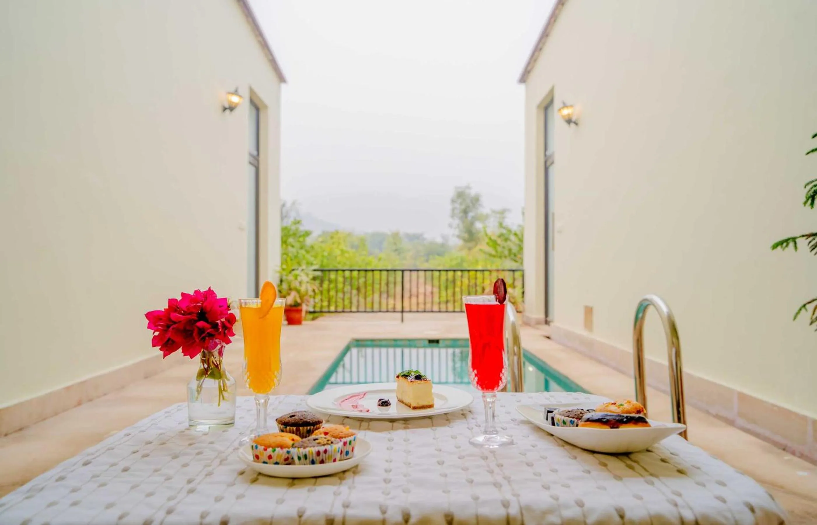 Swimming pool in Guldaar Sariska - A luxury Forest Resort