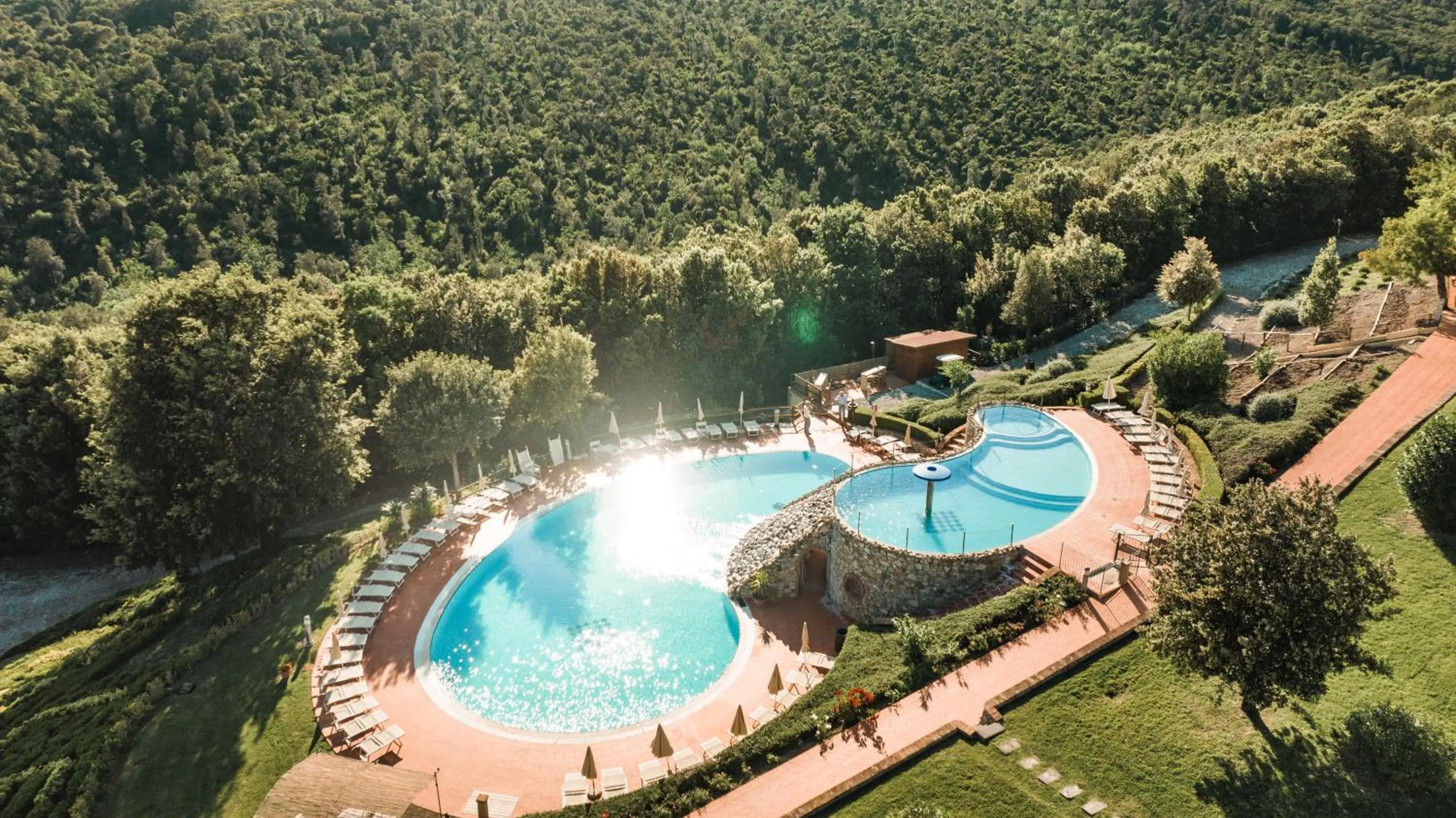 Swimming pool in Resort Le Tegole