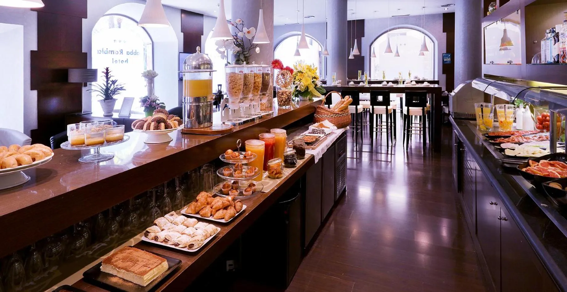 Restaurant/places to eat in Abba Rambla Hotel