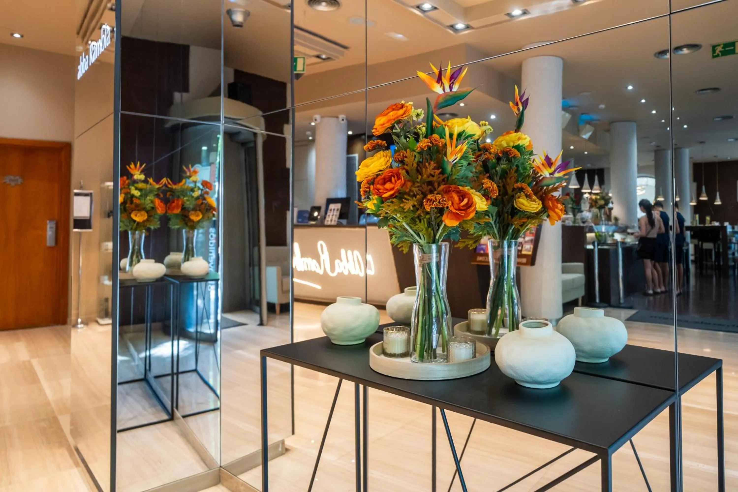 Lobby or reception in Abba Rambla Hotel