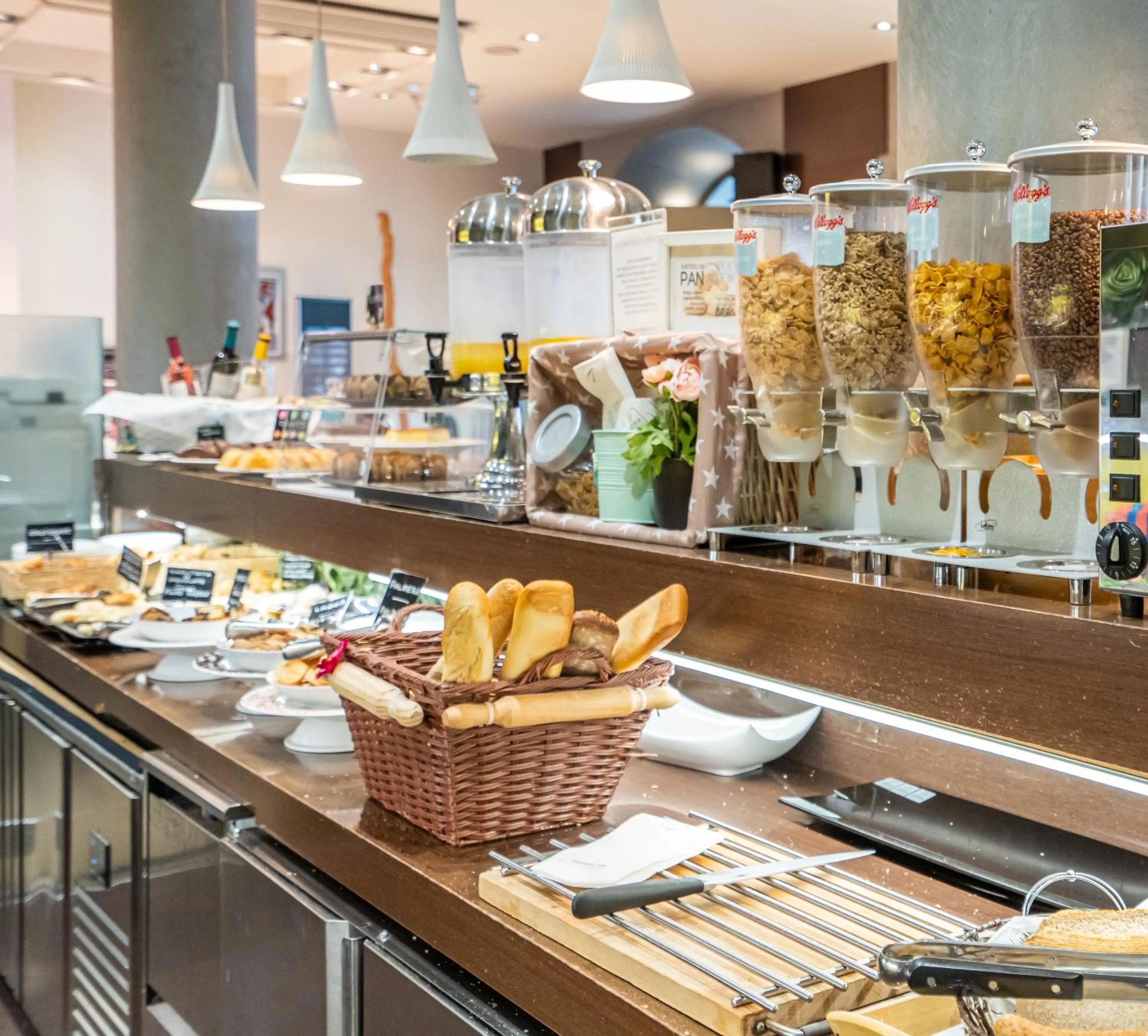 Buffet breakfast in Abba Rambla Hotel