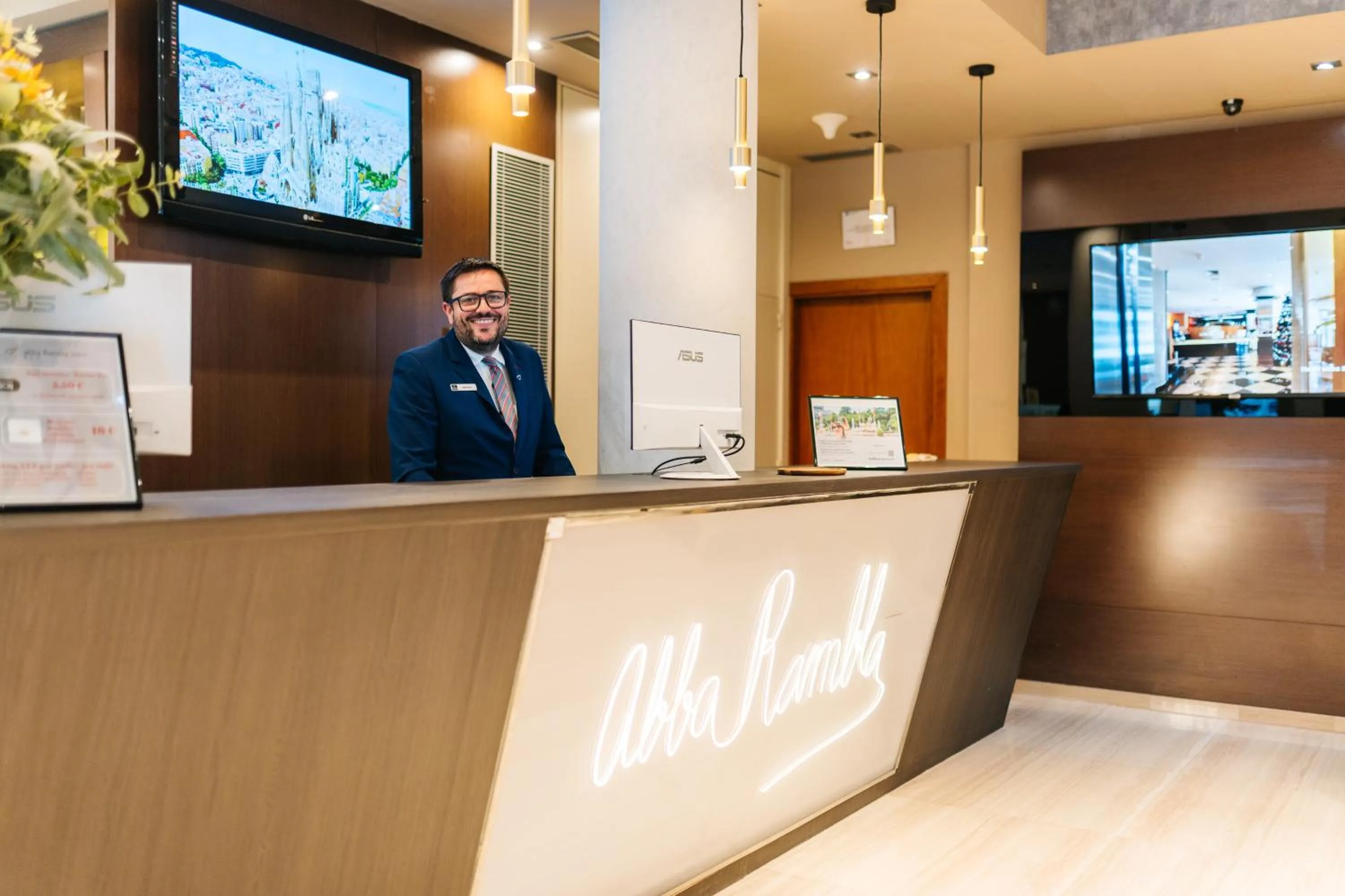 Lobby or reception in Abba Rambla Hotel