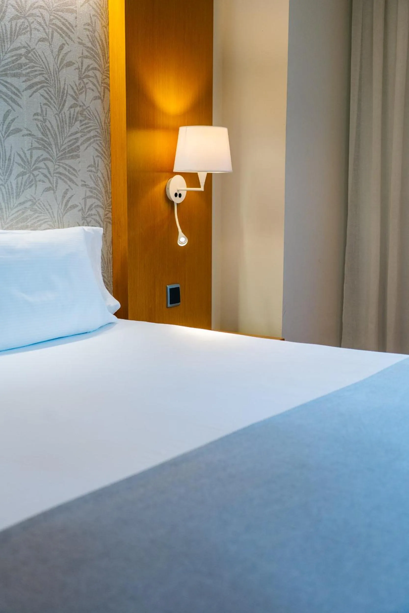 Bed in Abba Rambla Hotel