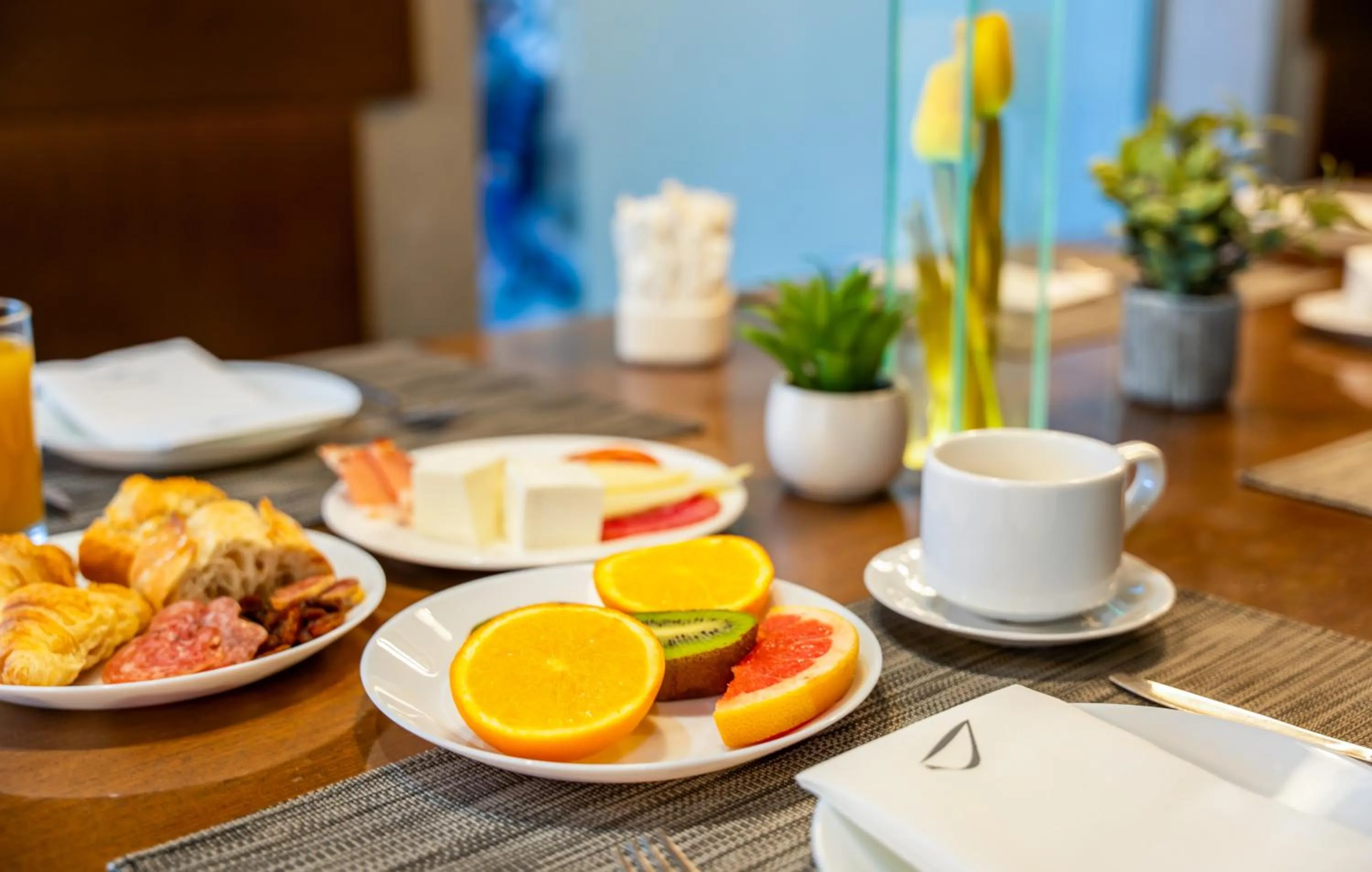 Buffet breakfast in Abba Rambla Hotel