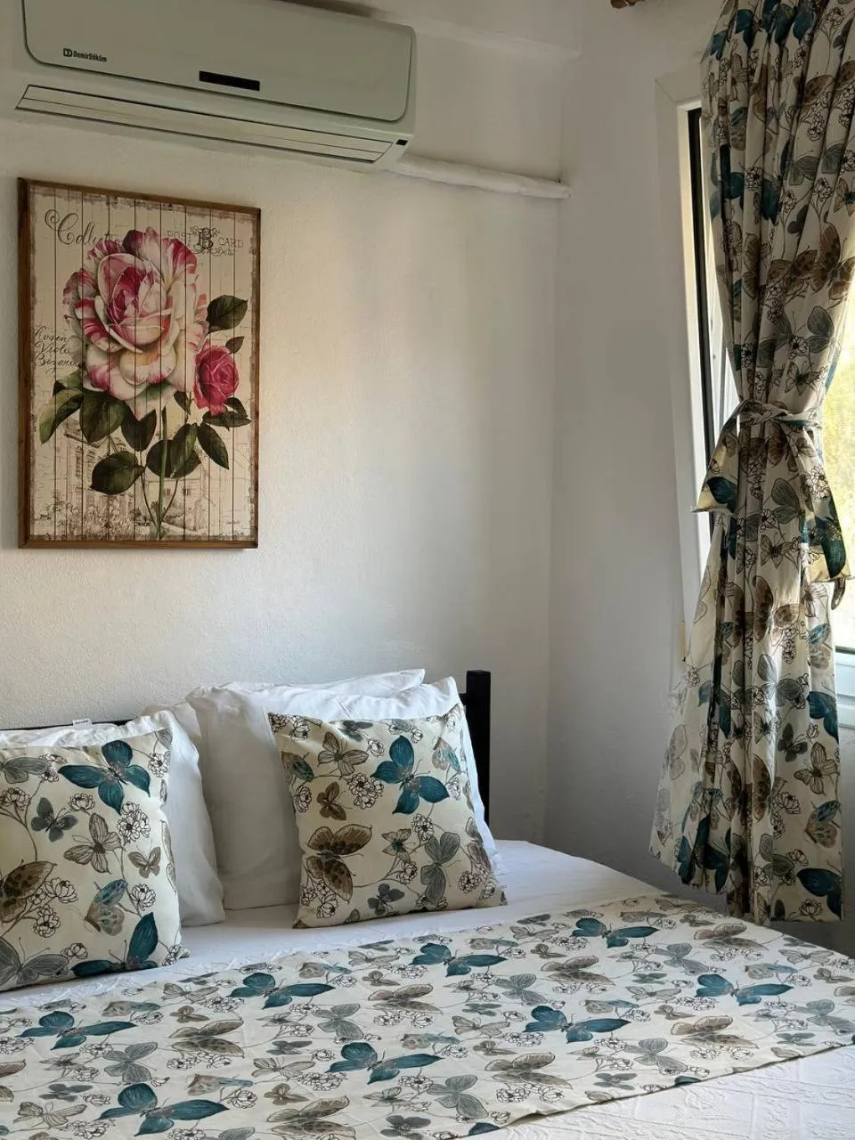 Photo of the whole room in Eski Datça Pansiyon