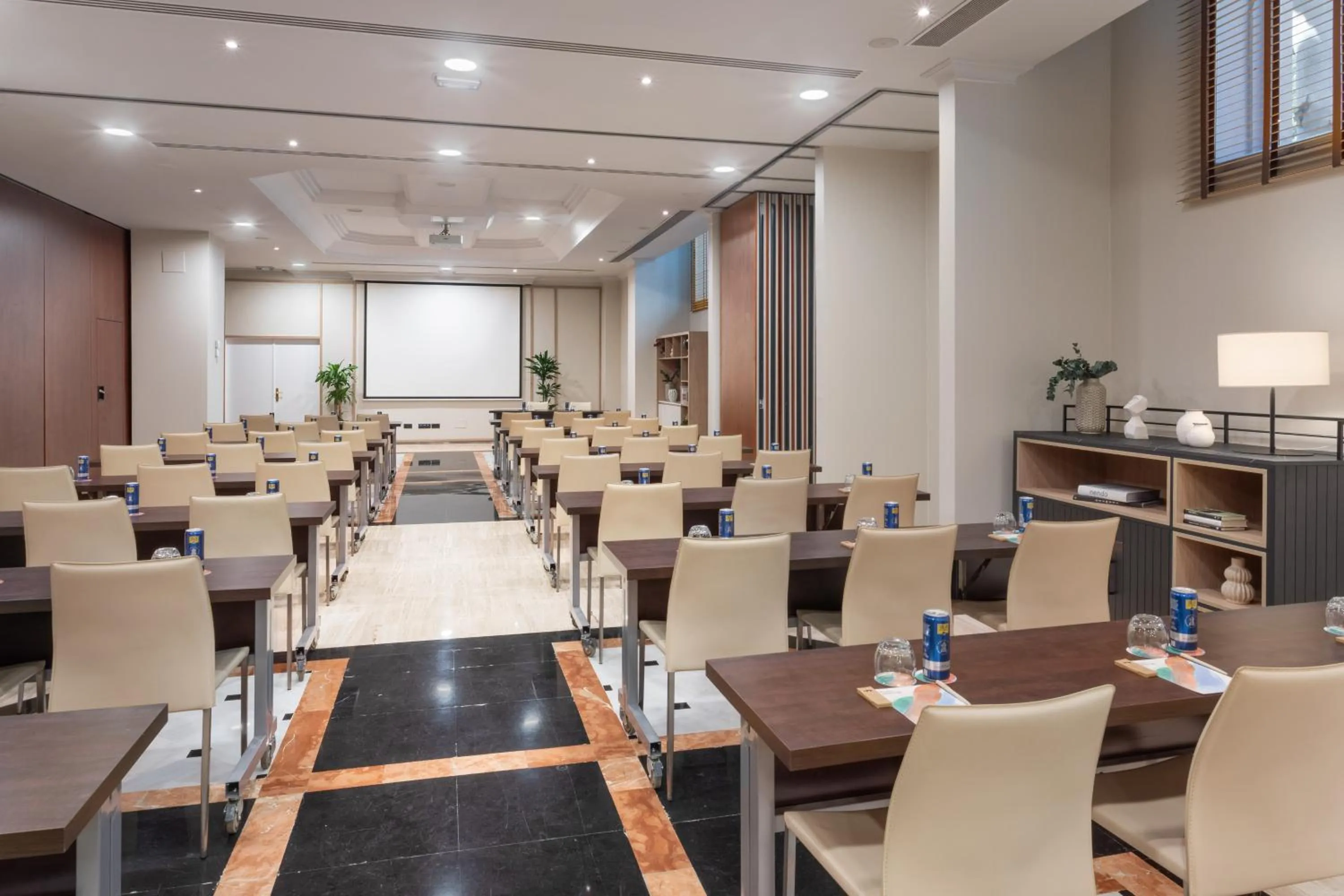 Meeting/conference room in Melia Sevilla