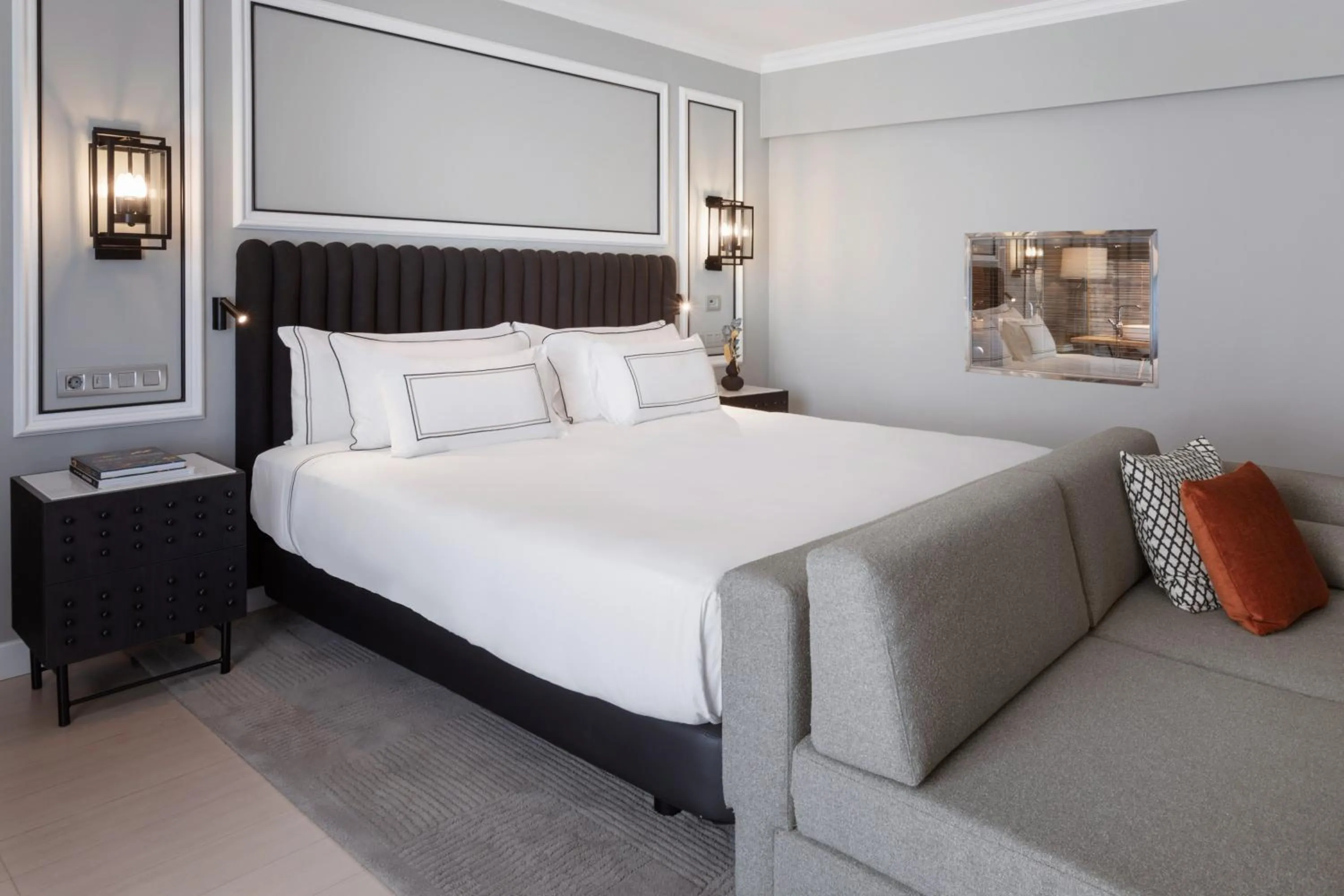 Bed in Melia Sevilla
