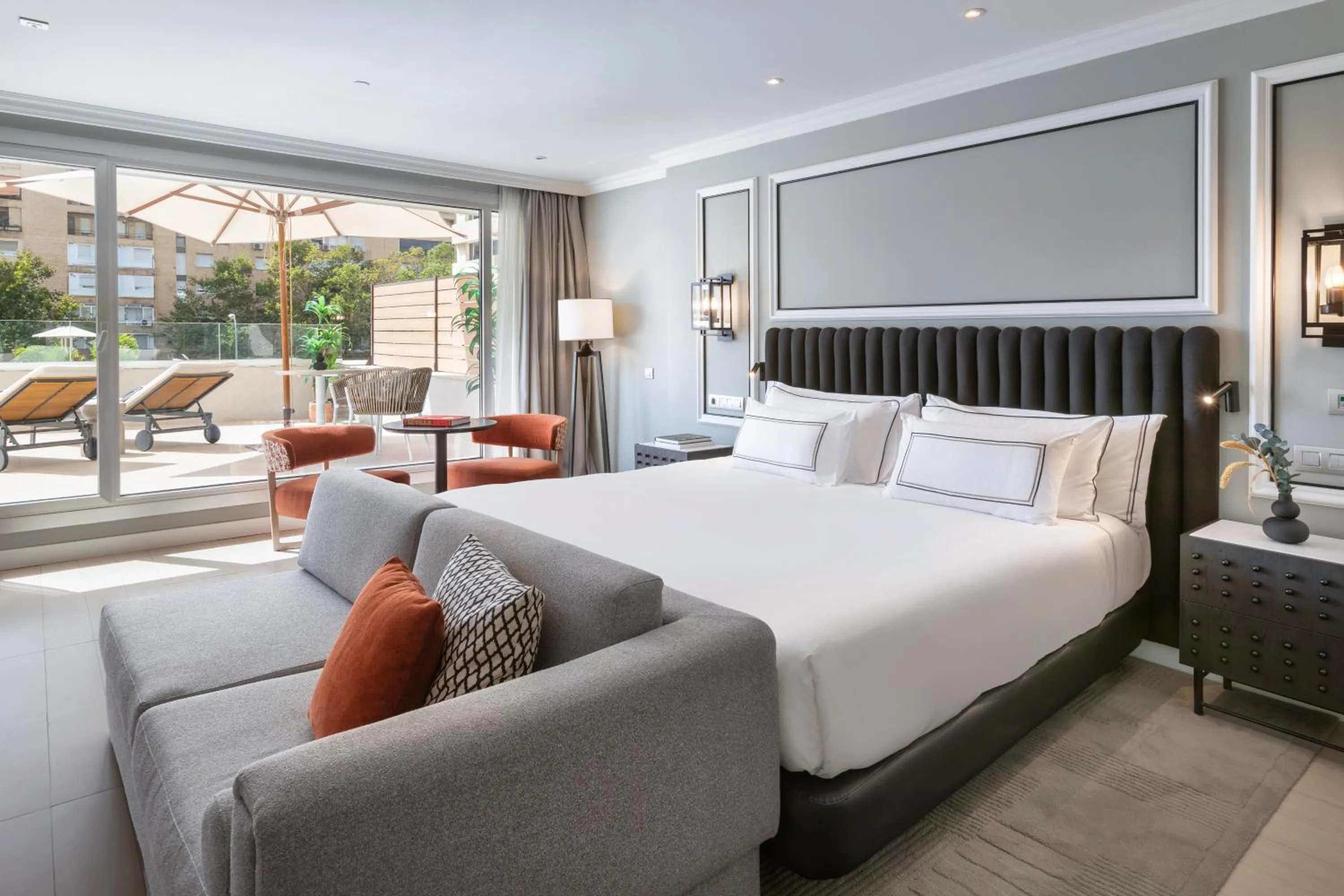 Bed in Melia Sevilla