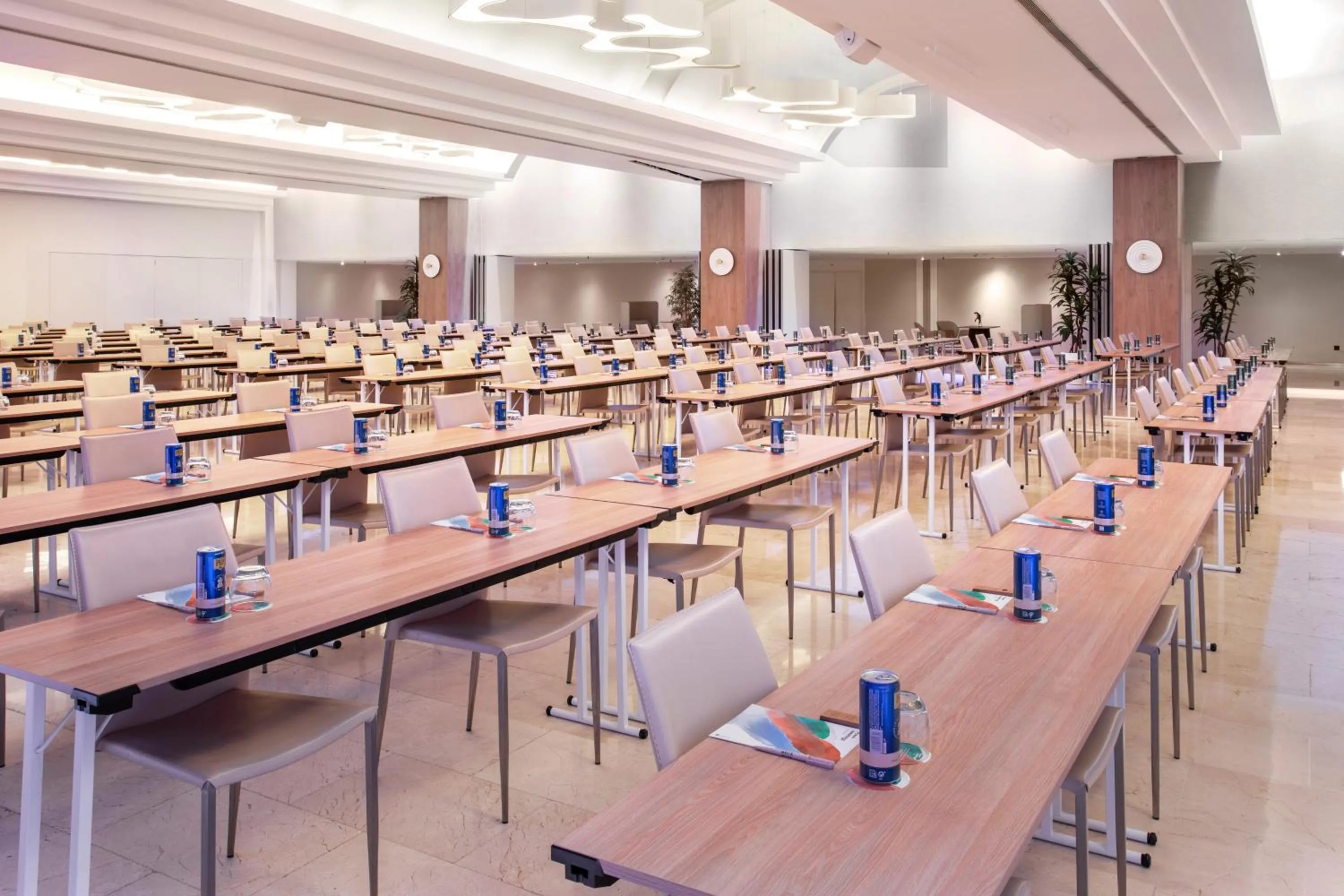 Meeting/conference room in Melia Sevilla