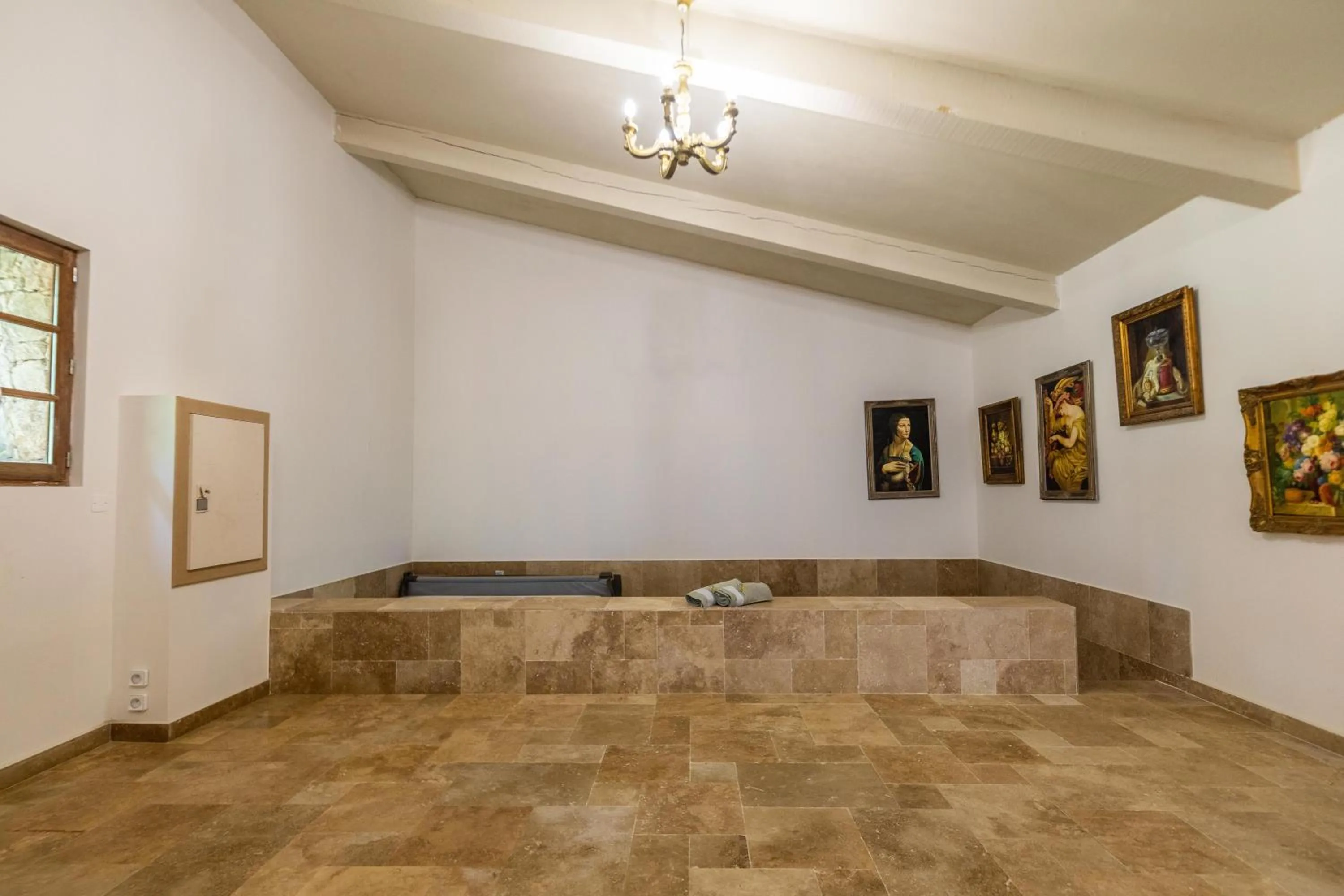 Spa and wellness centre/facilities in Domaine du Reginu