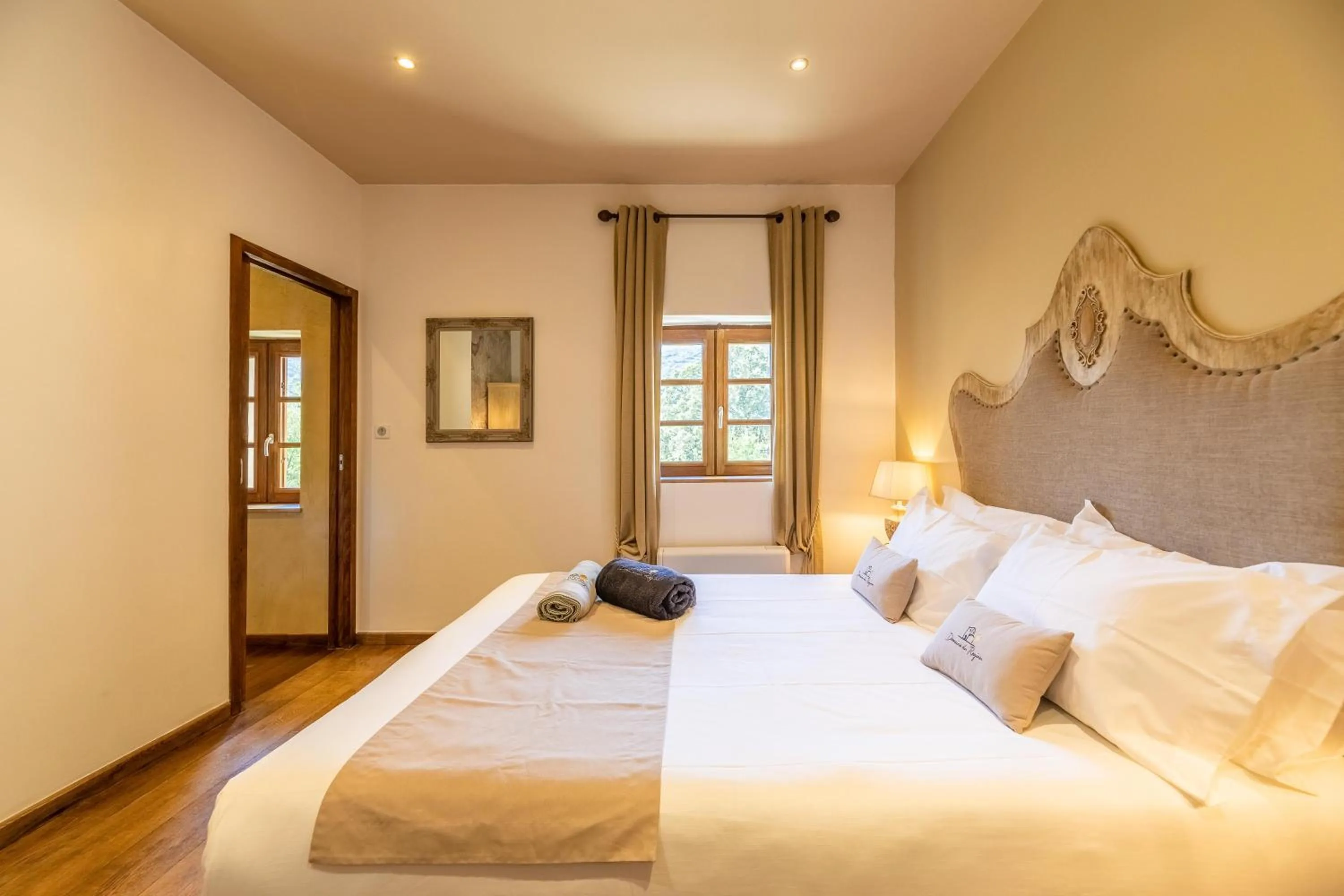 Bedroom, Bed in Domaine du Reginu